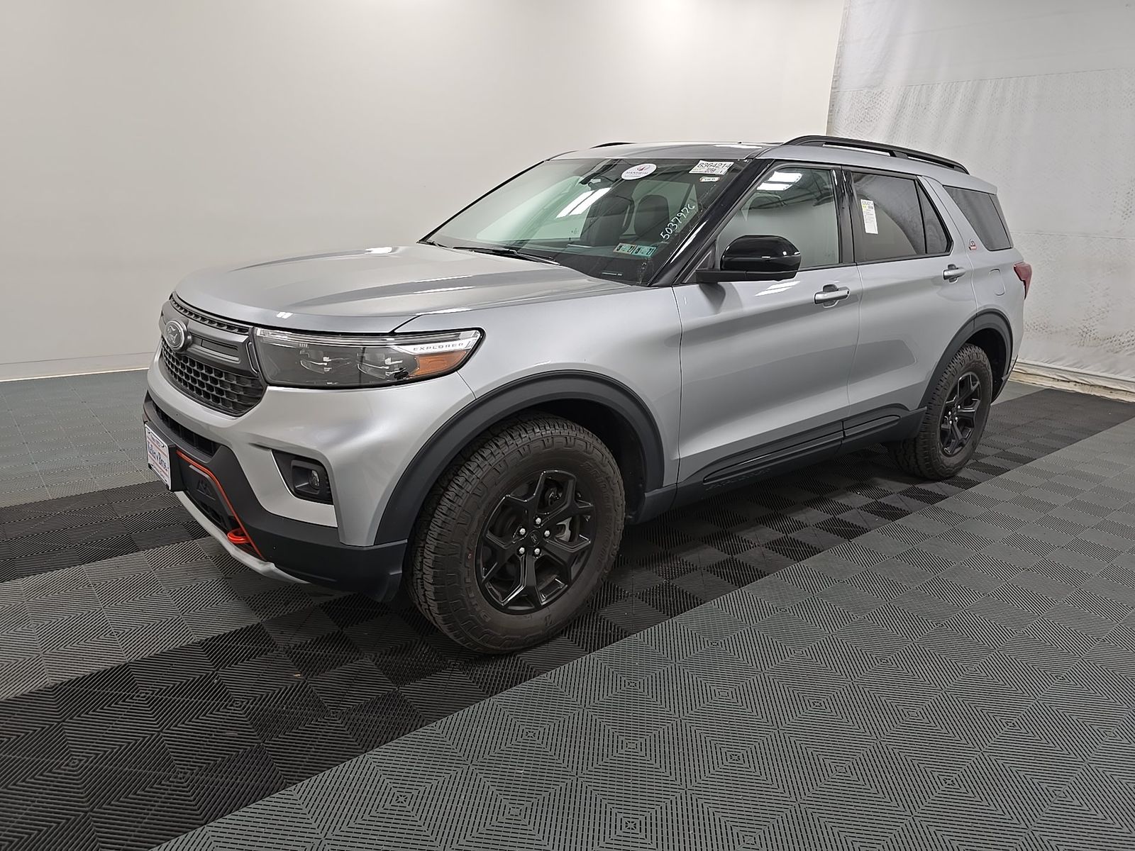 FORD EXPLORER - 1
