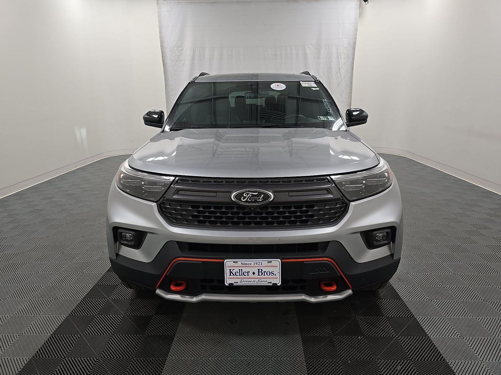 FORD EXPLORER - 3