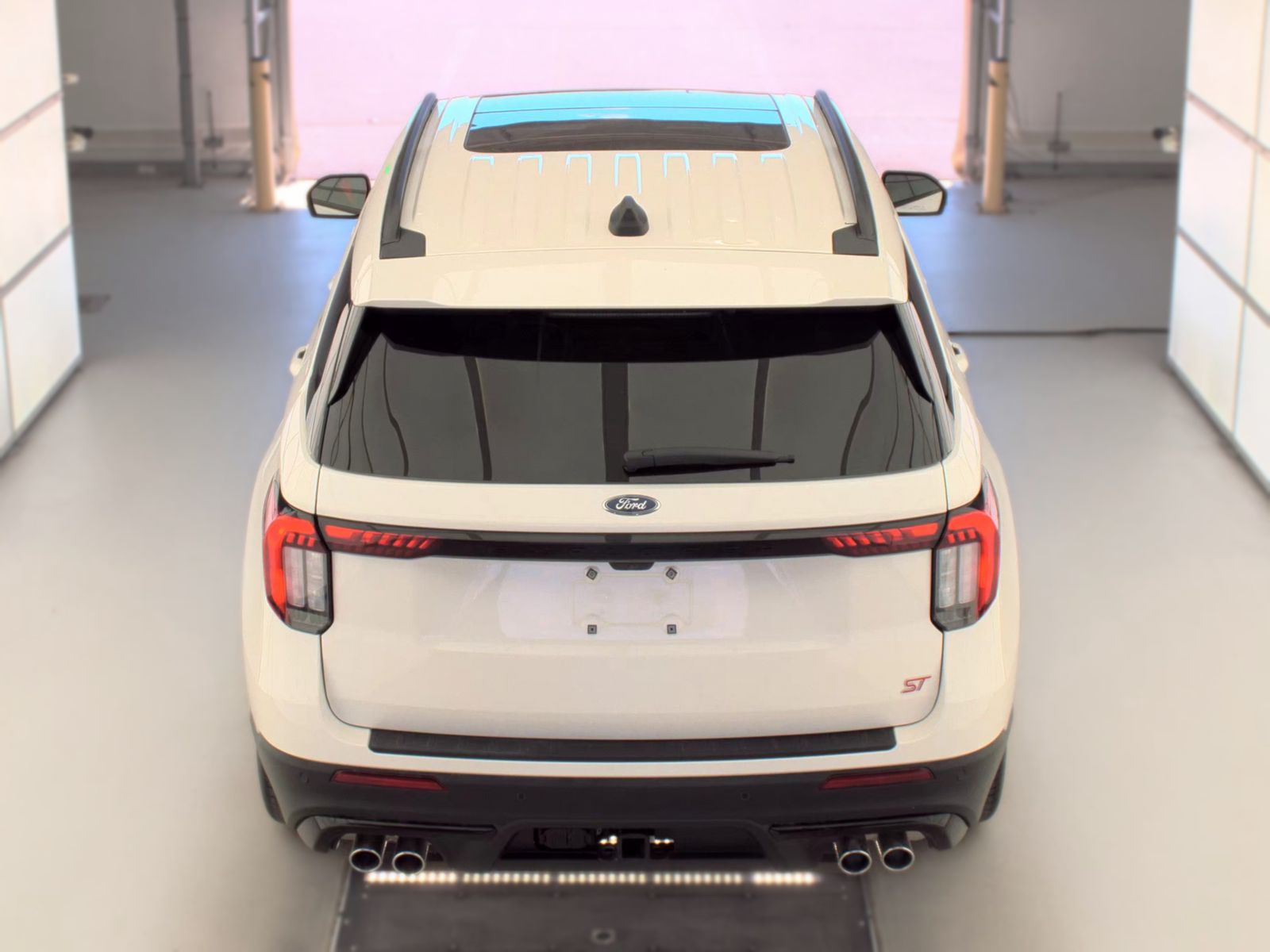FORD EXPLORER - 7