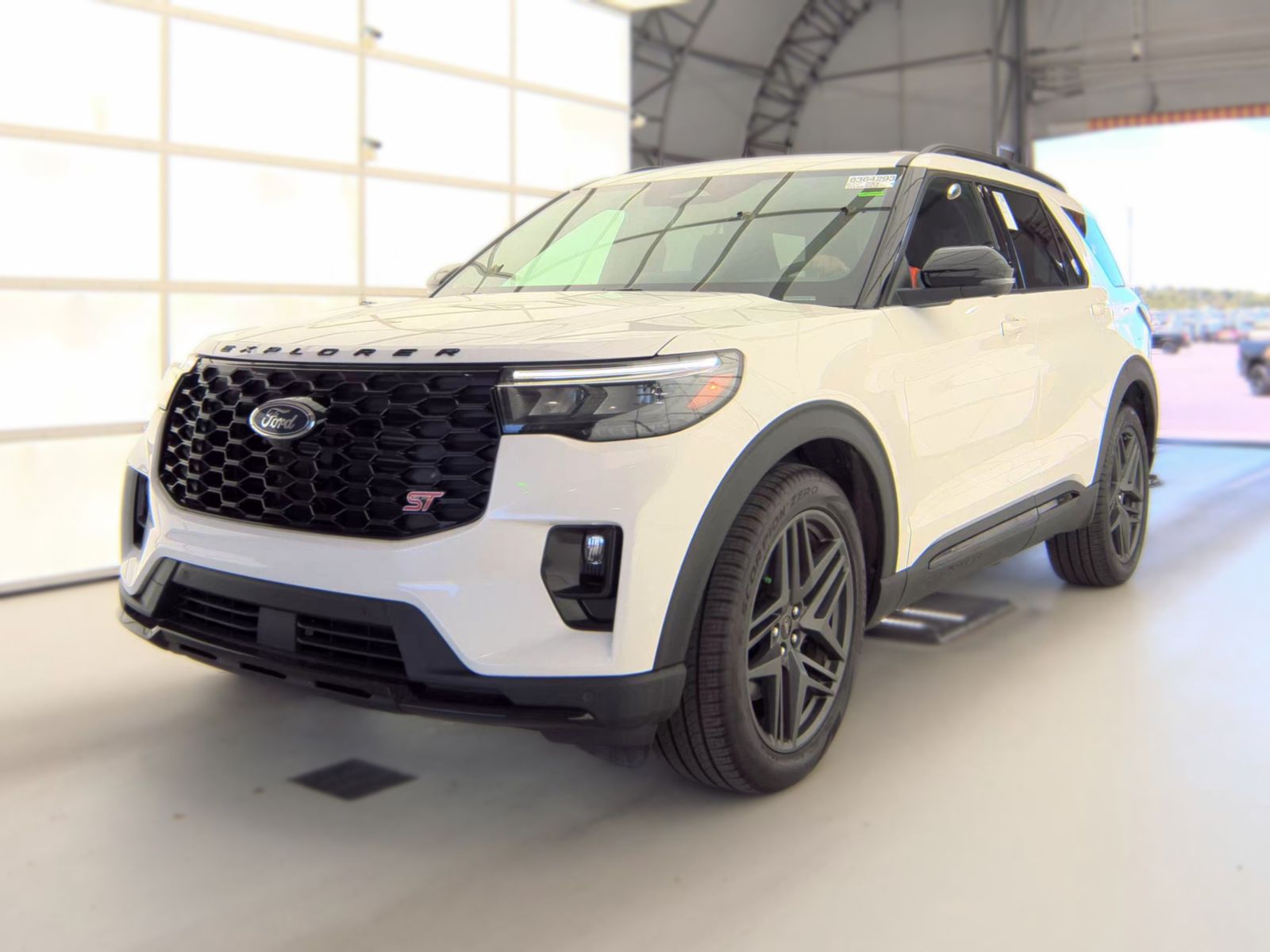 FORD EXPLORER - 1