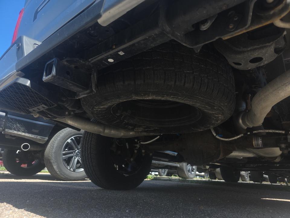 2025 Ford F-150 Lariat AWD