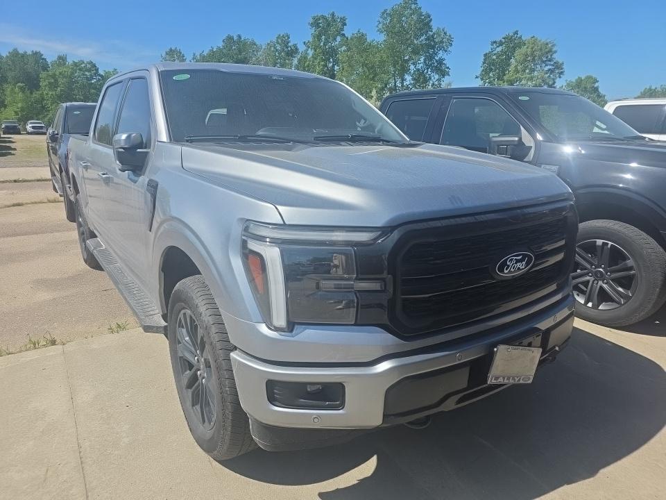 2025 Ford F-150 Lariat AWD
