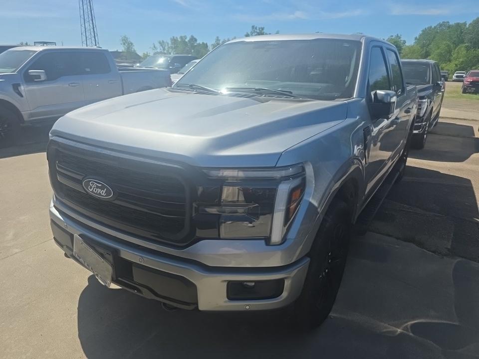 2025 Ford F-150 Lariat AWD