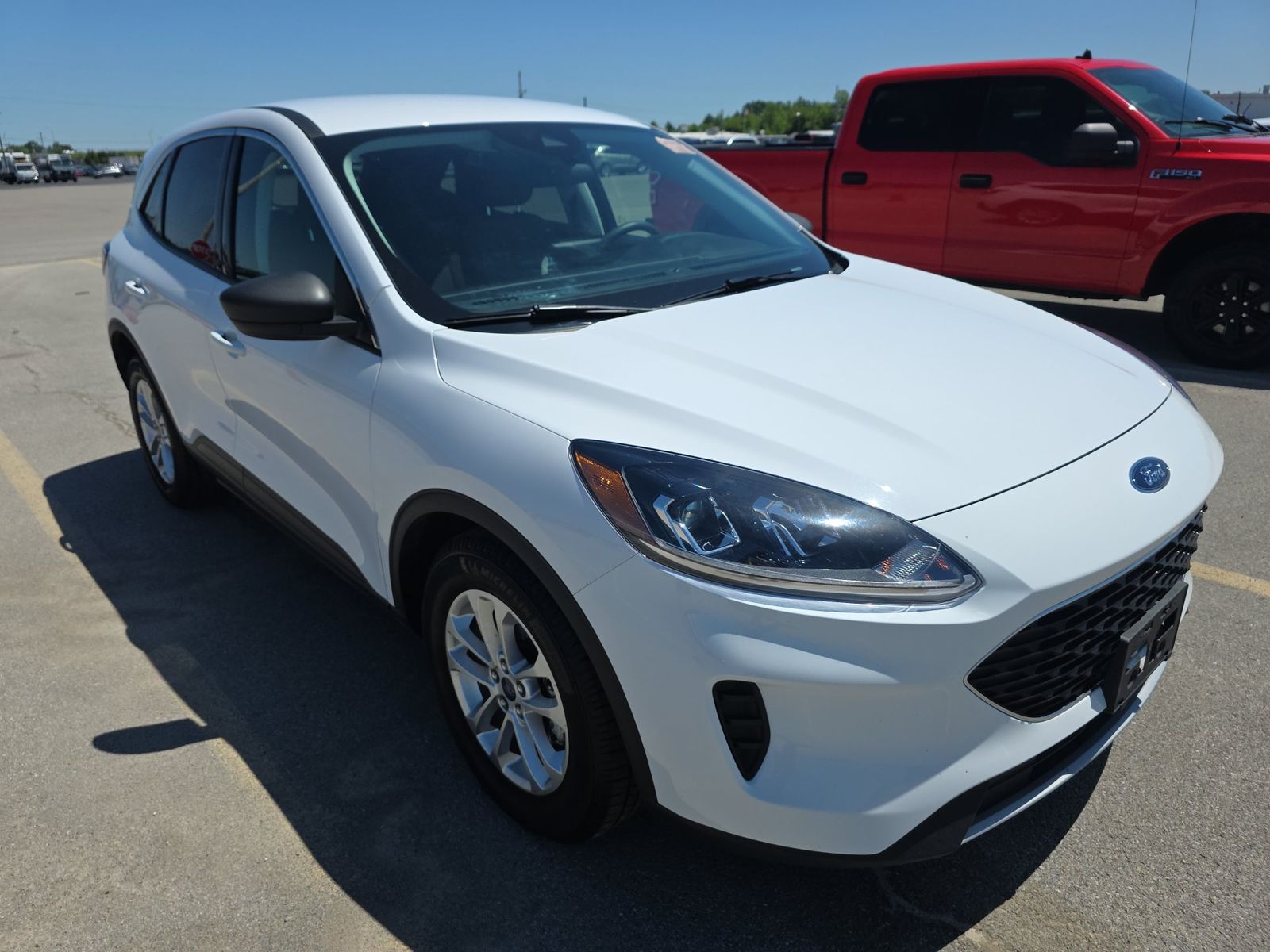 FORD ESCAPE - 4