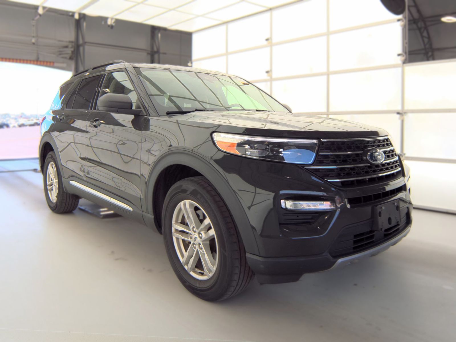 FORD EXPLORER - 5