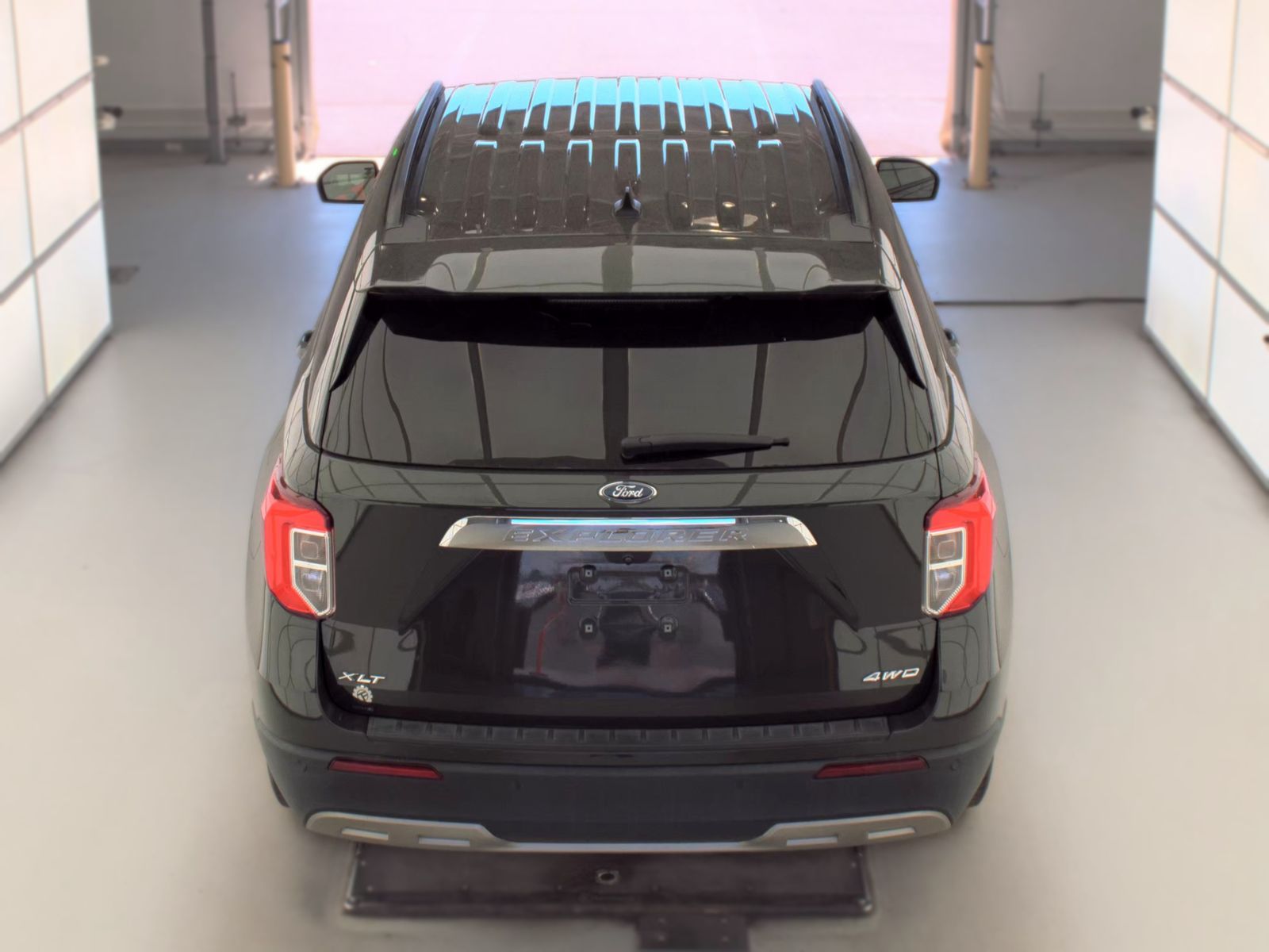 FORD EXPLORER - 7