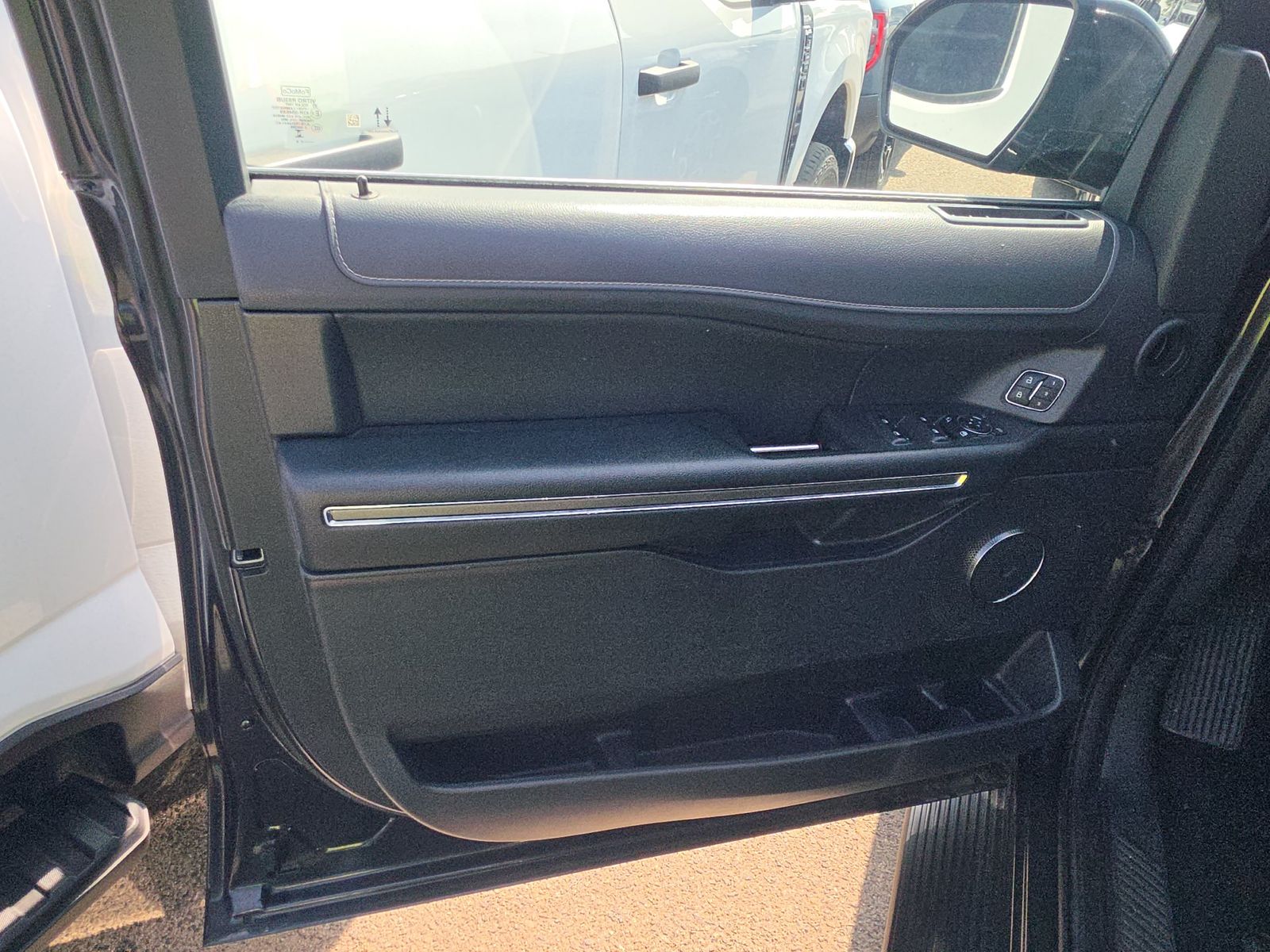 FORD EXPEDITION MAX - 10