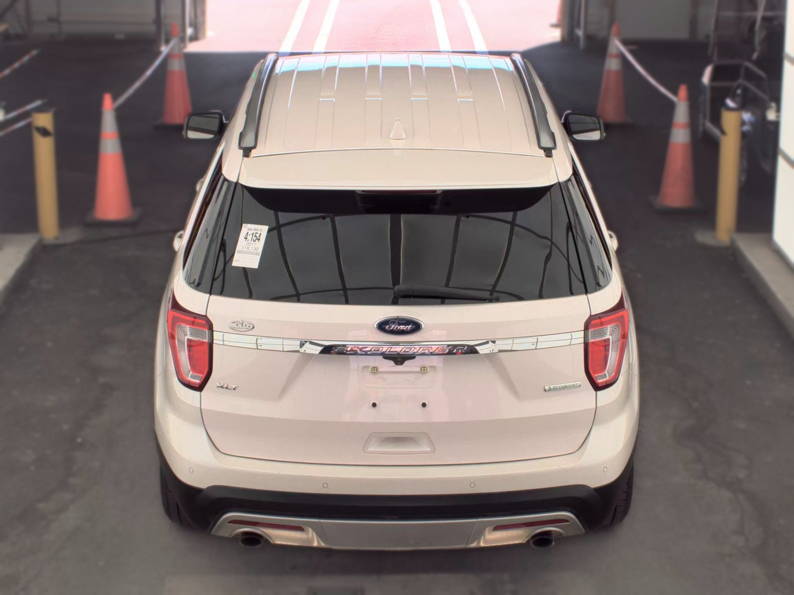 FORD EXPLORER - 7