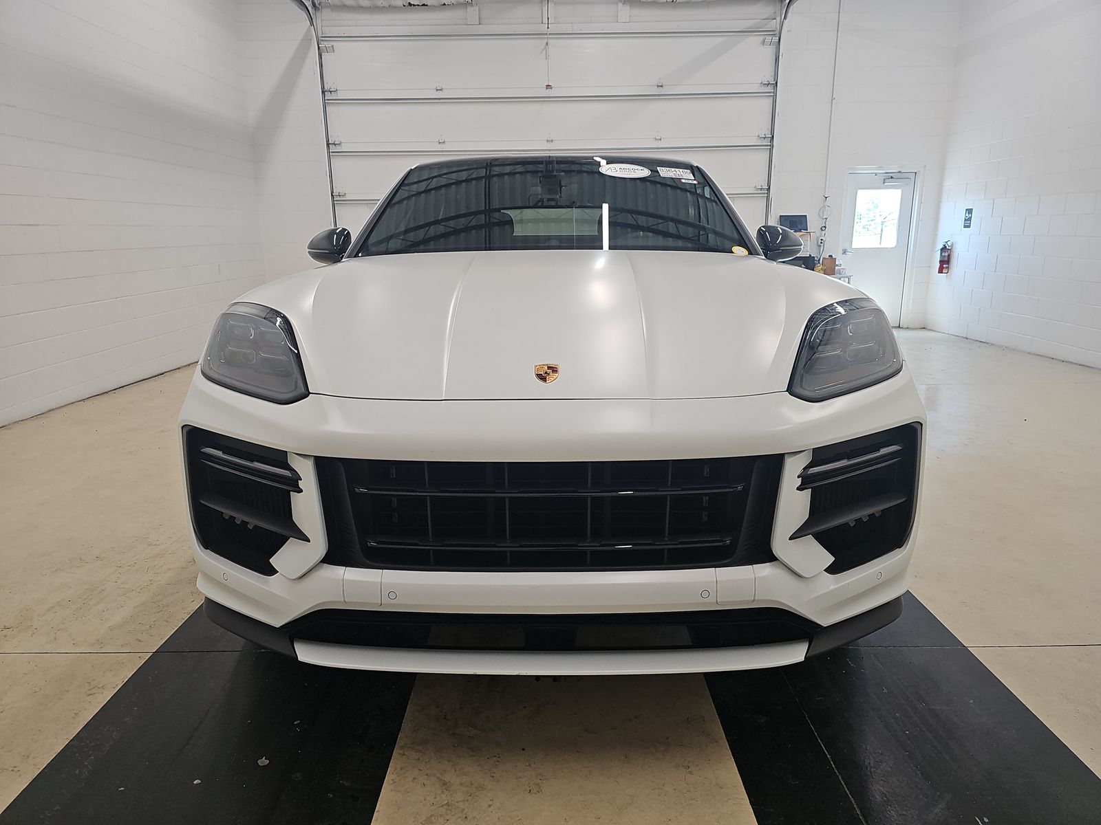 PORSCHE CAYENNE - 3