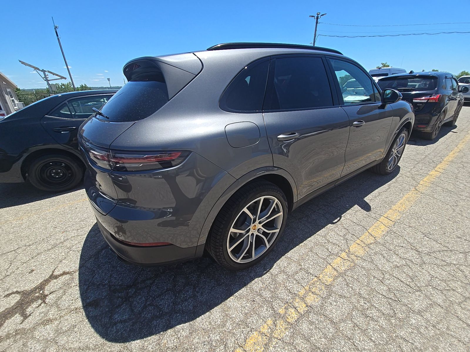 PORSCHE CAYENNE - 5
