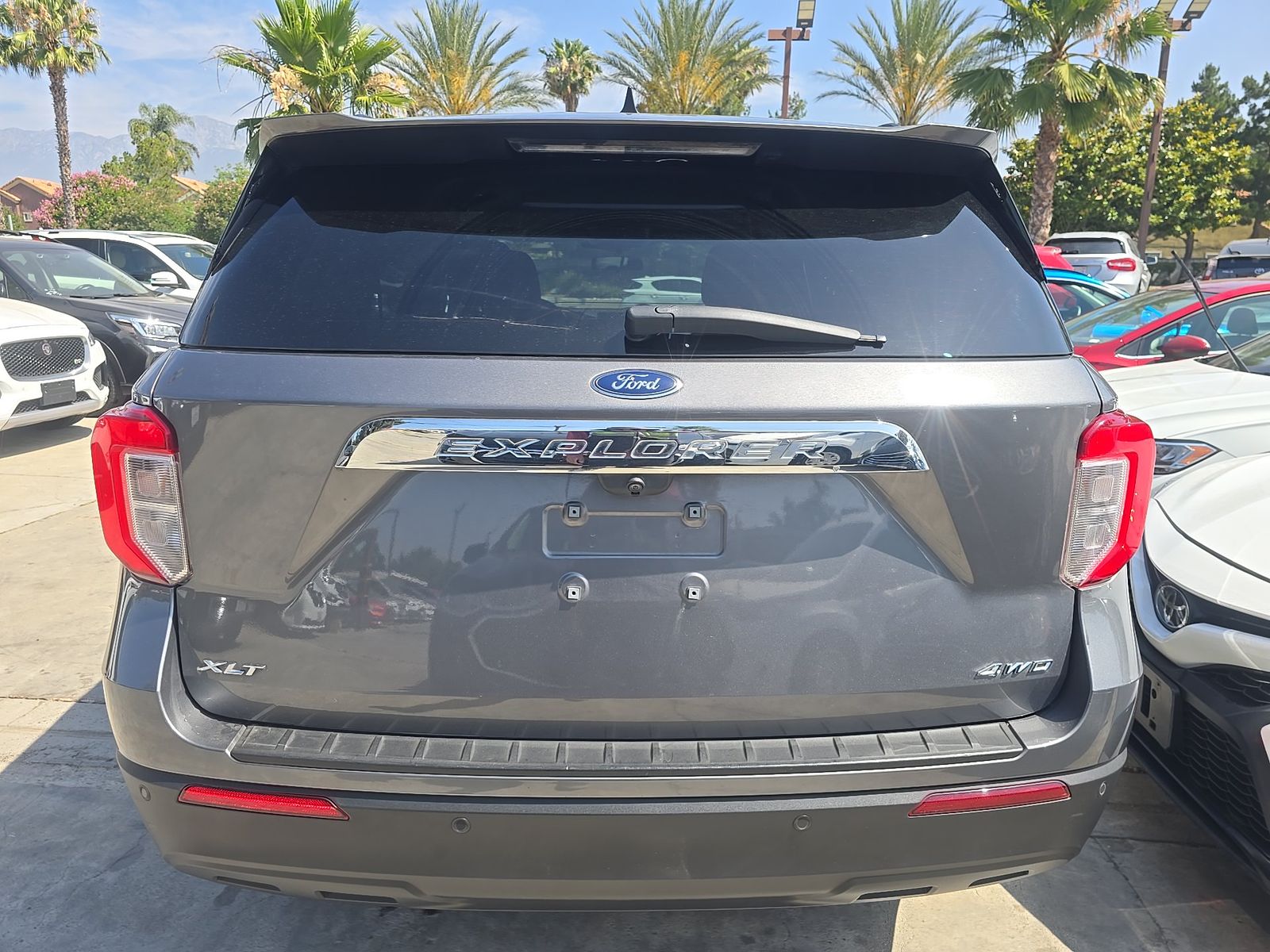 FORD EXPLORER - 6
