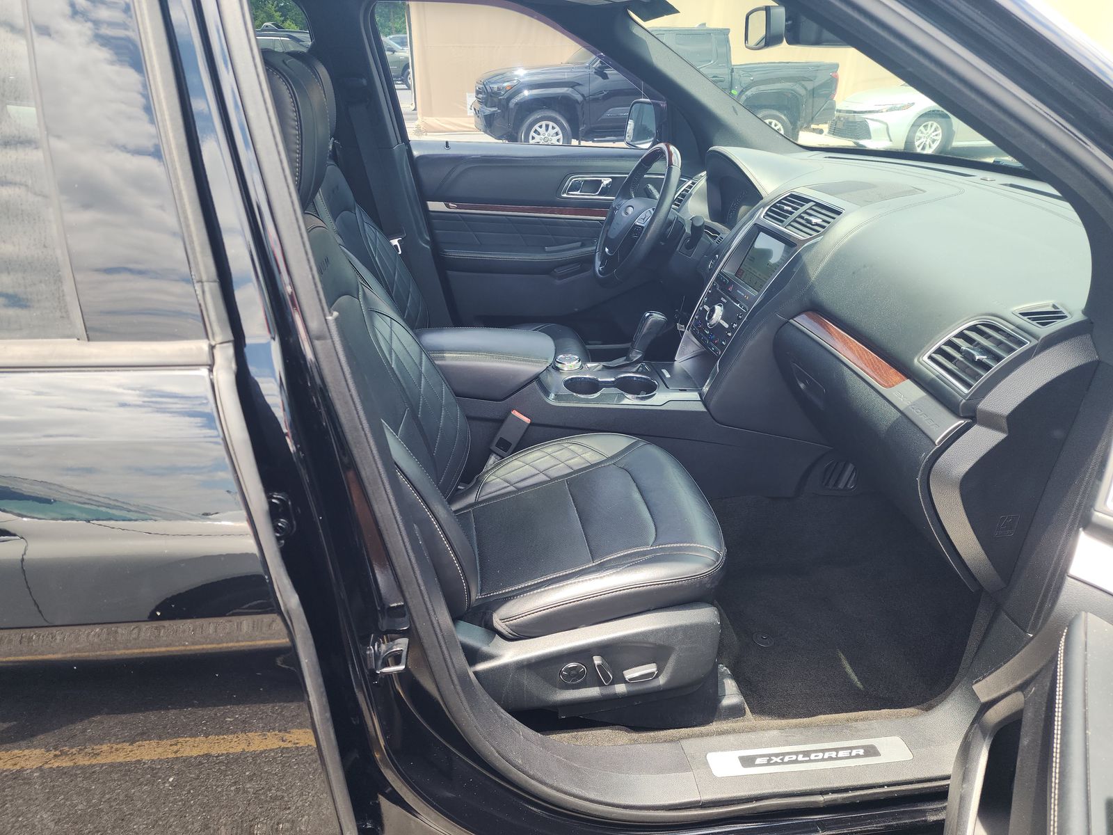 2018 Ford Explorer Platinum AWD