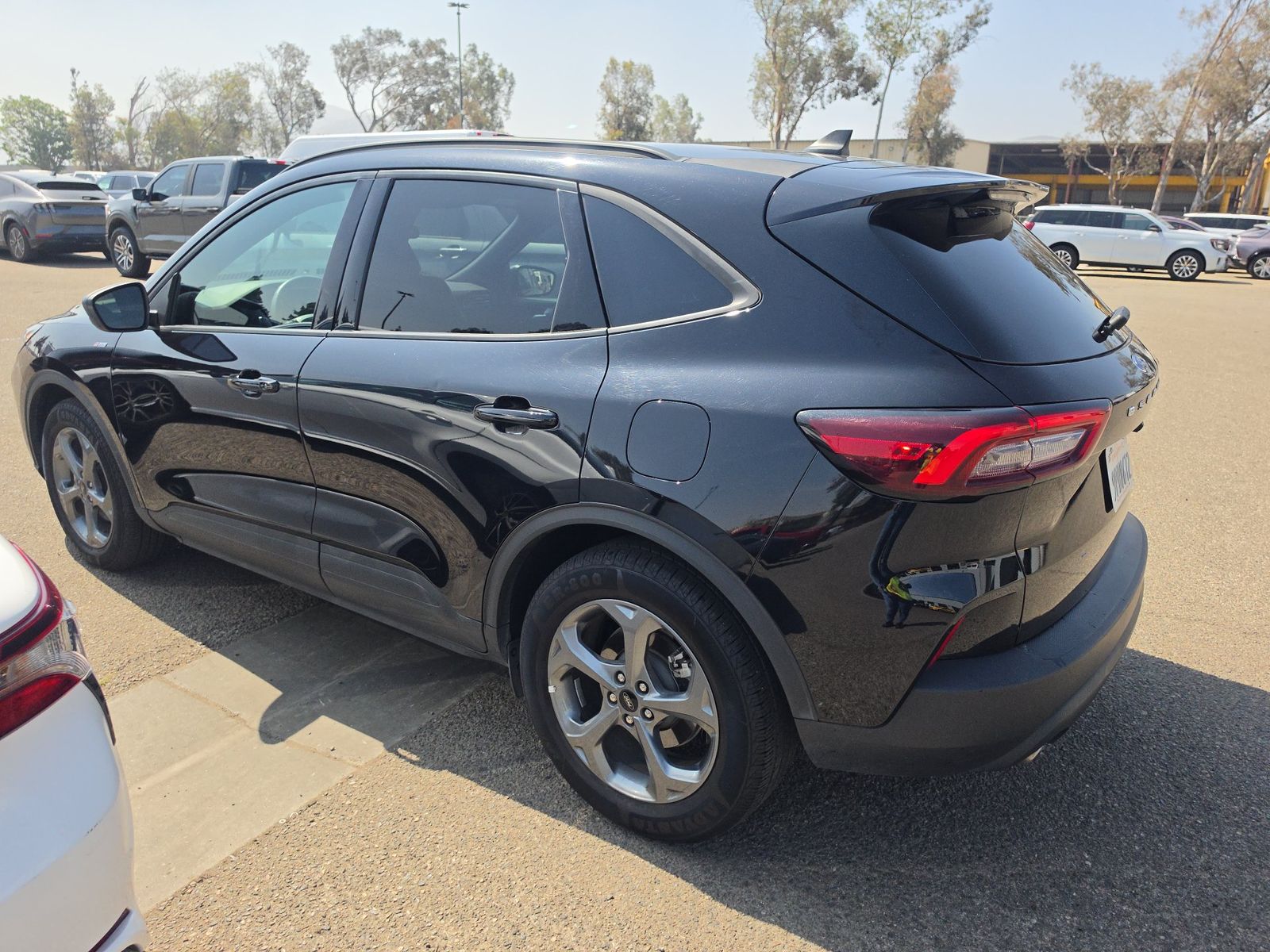 FORD ESCAPE - 7