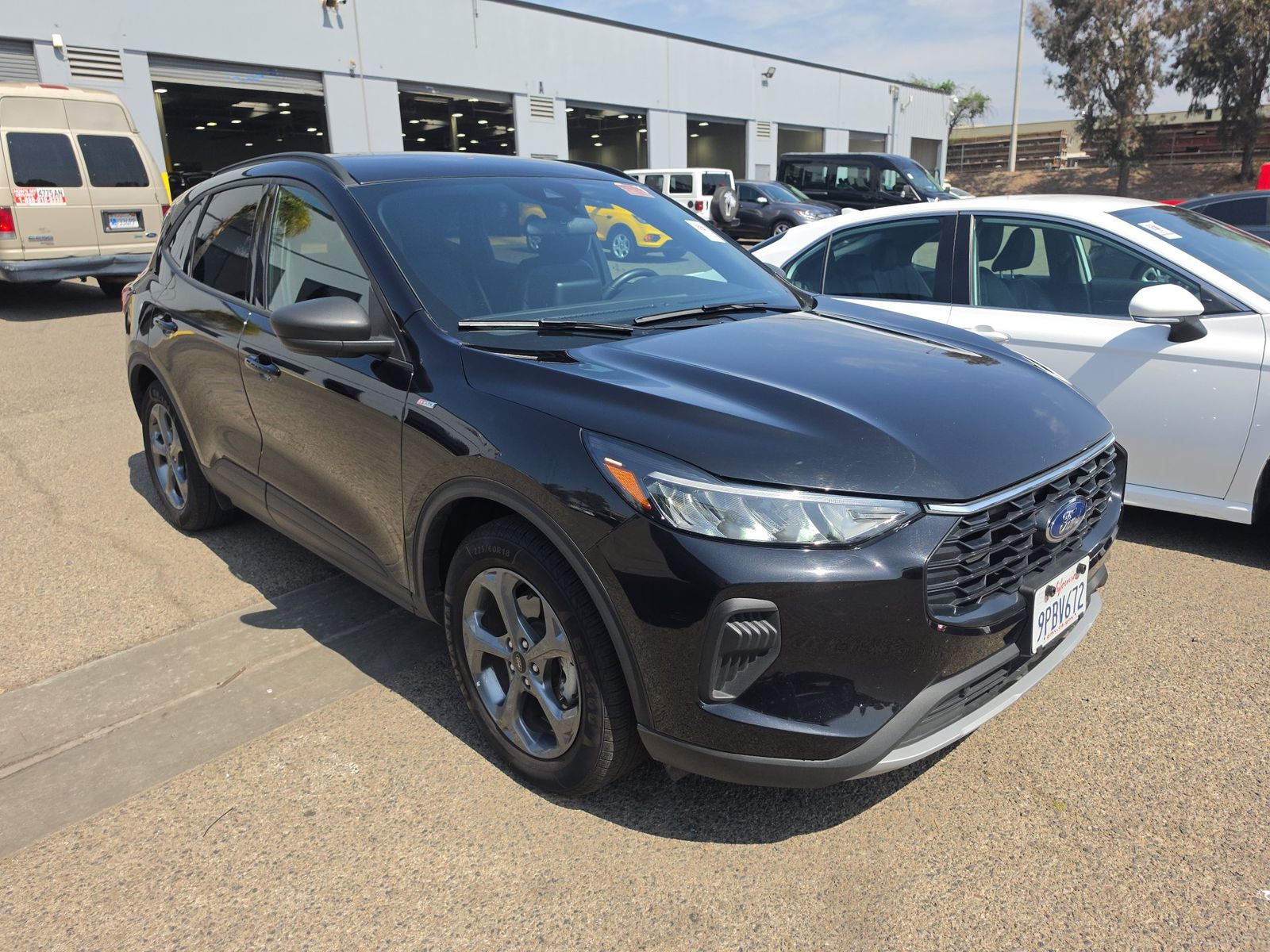 FORD ESCAPE - 4