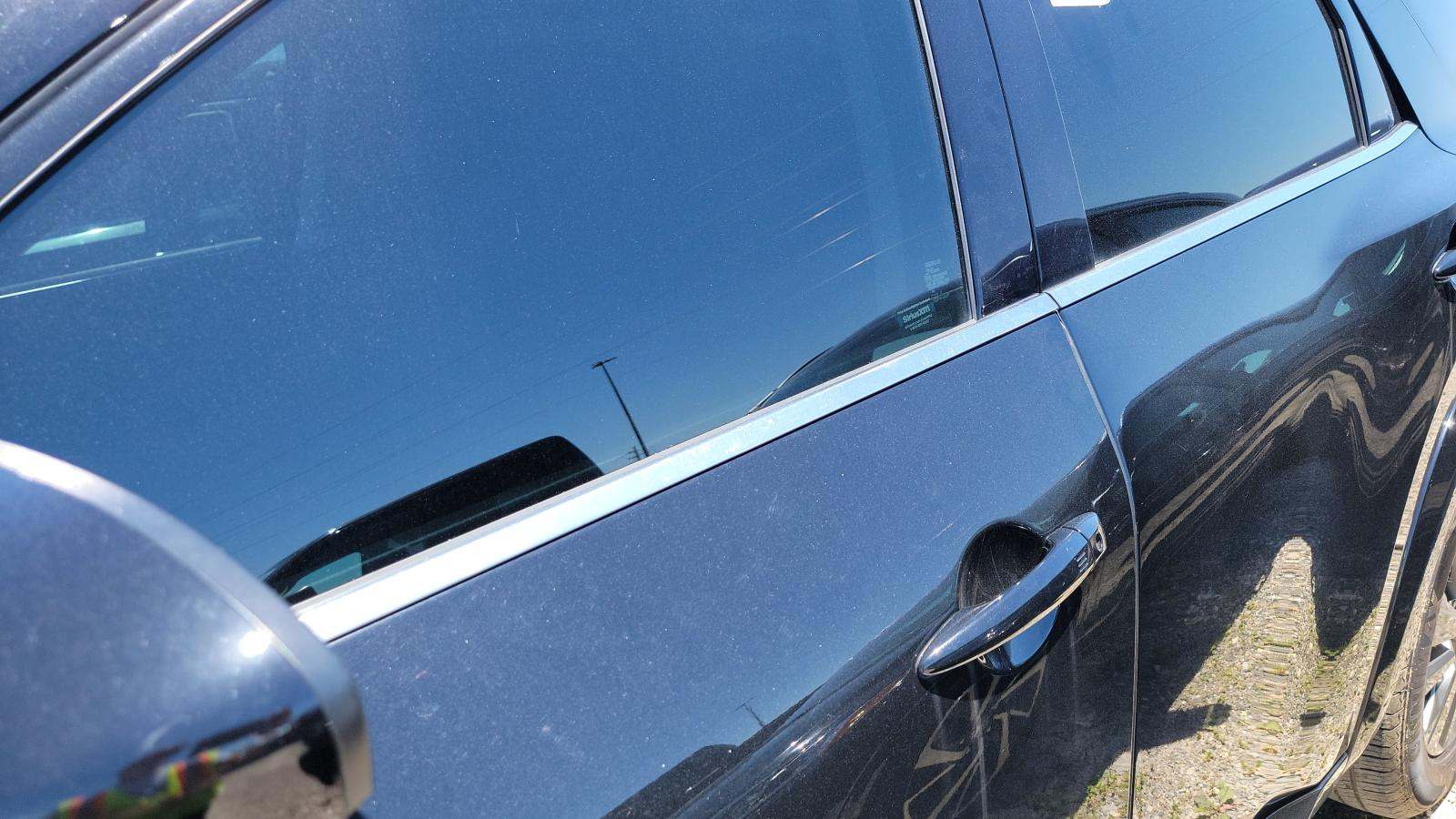 2022 Nissan Pathfinder SV FWD