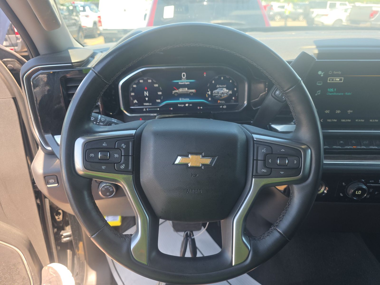 2024 Chevrolet Silverado 1500 LT AWD