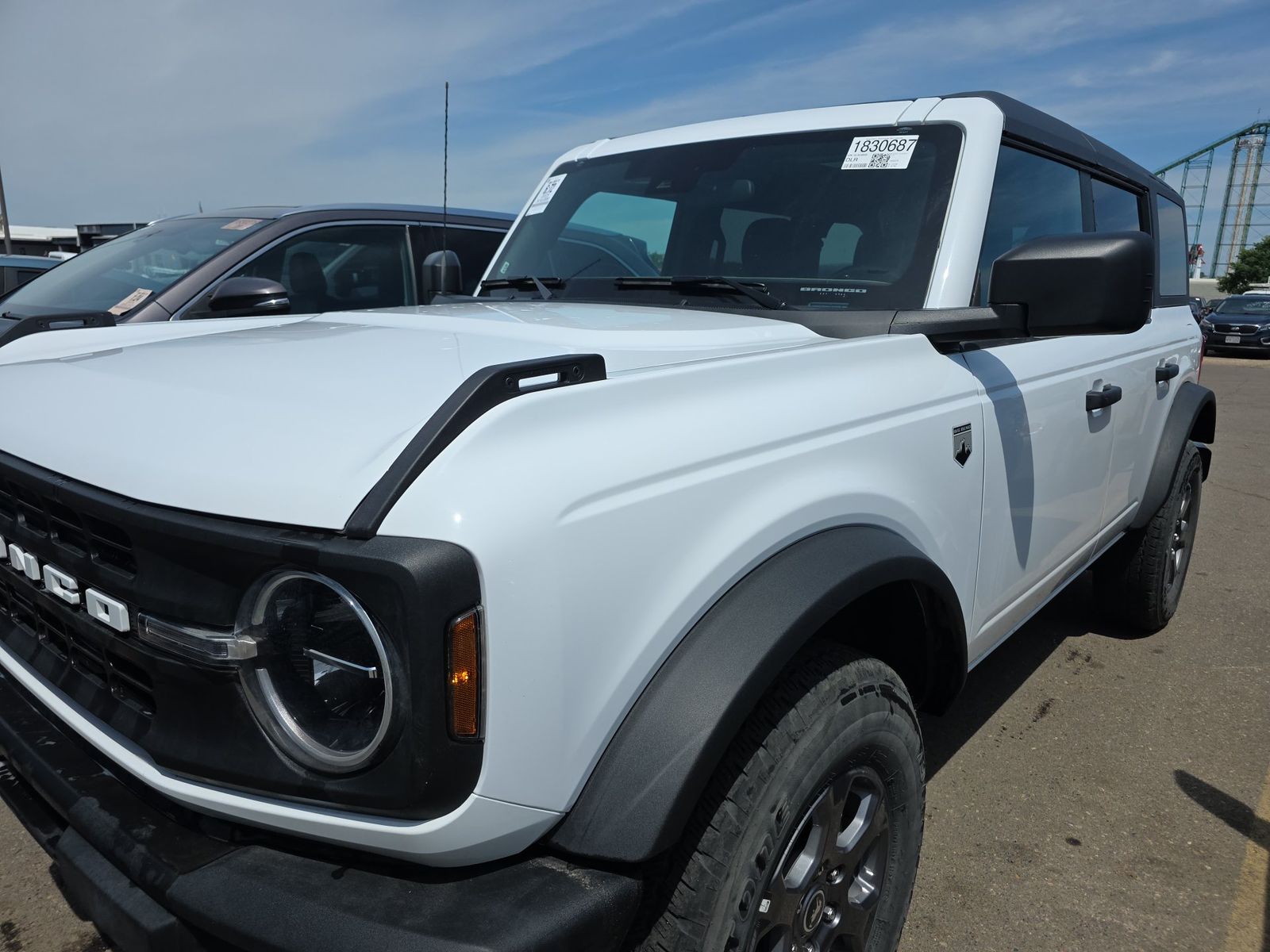 FORD BRONCO - 1