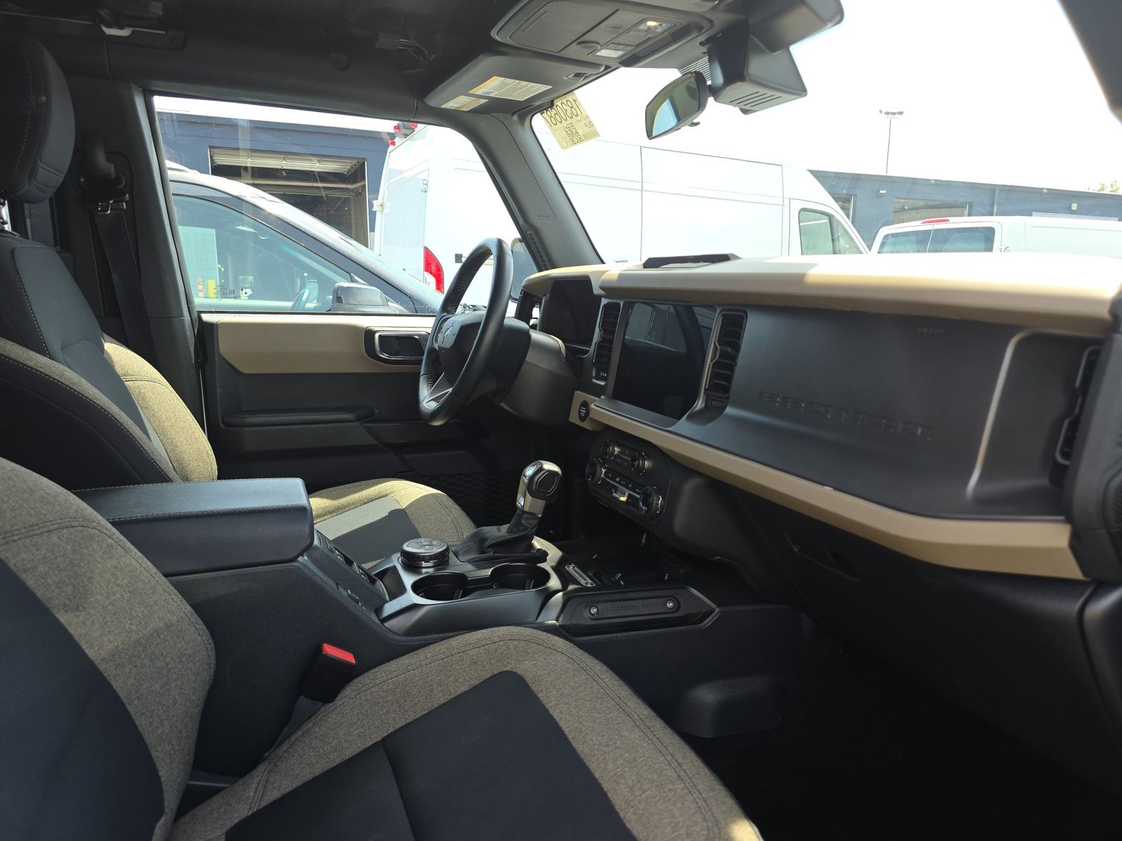 FORD BRONCO - 9