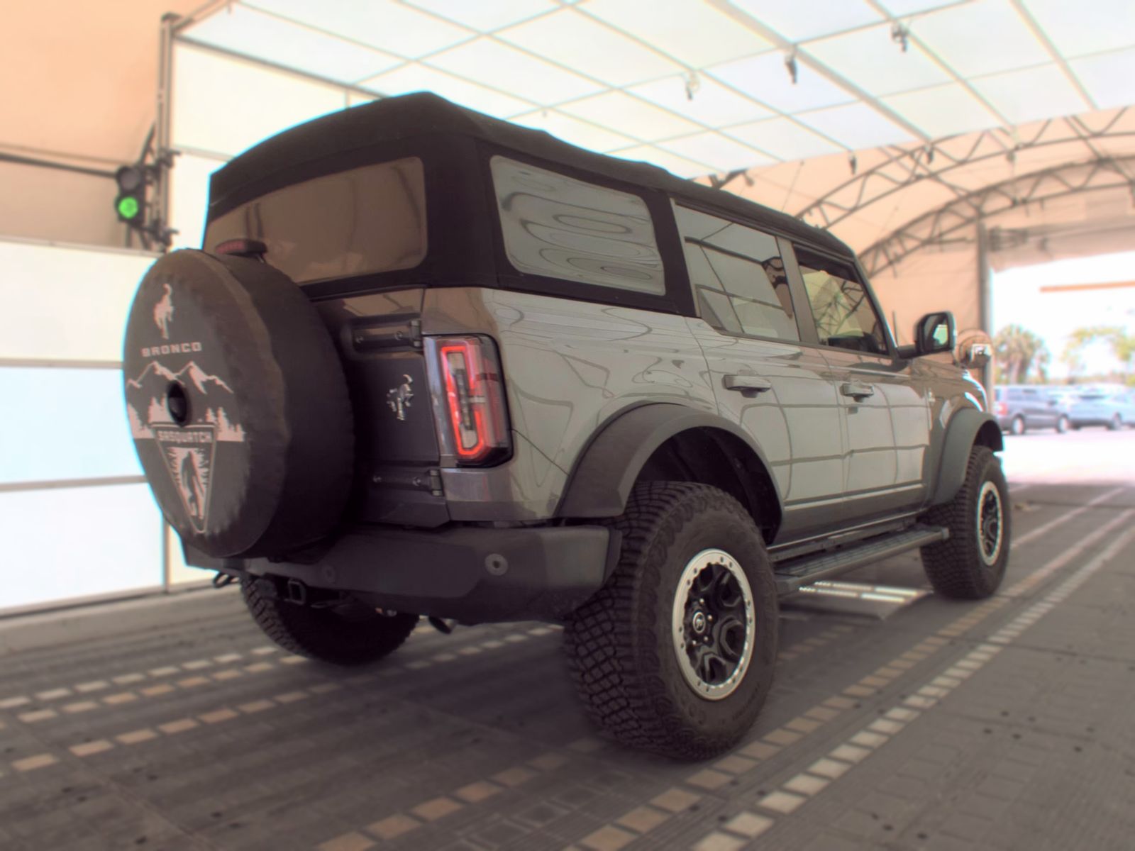 FORD BRONCO - 6