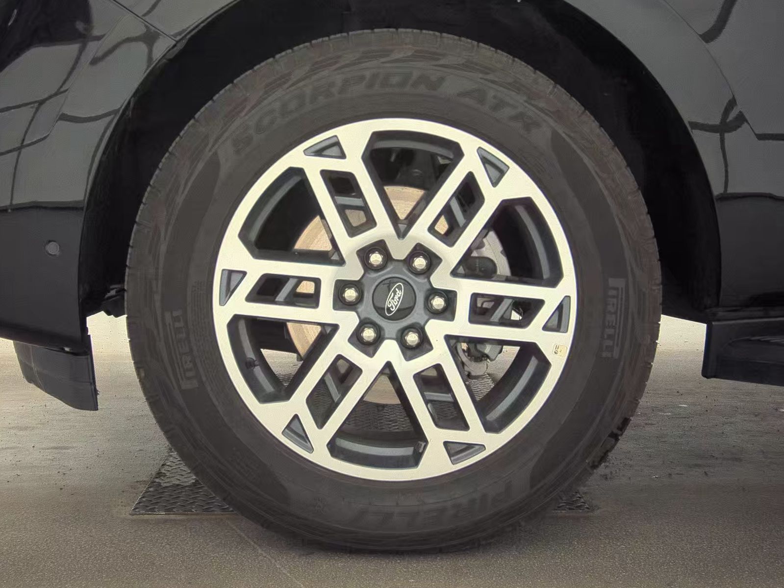 FORD EXPEDITION - 10