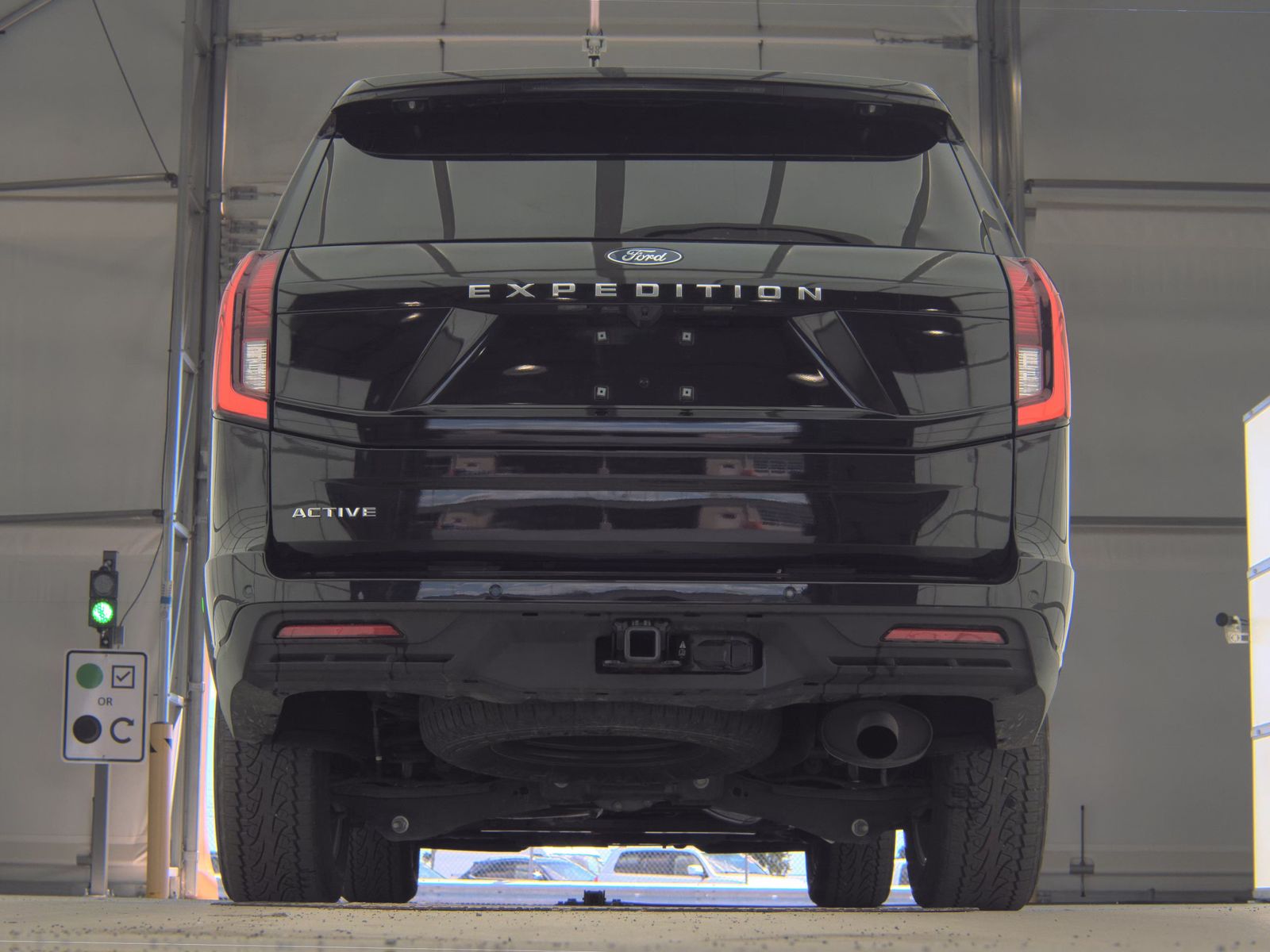 FORD EXPEDITION - 8