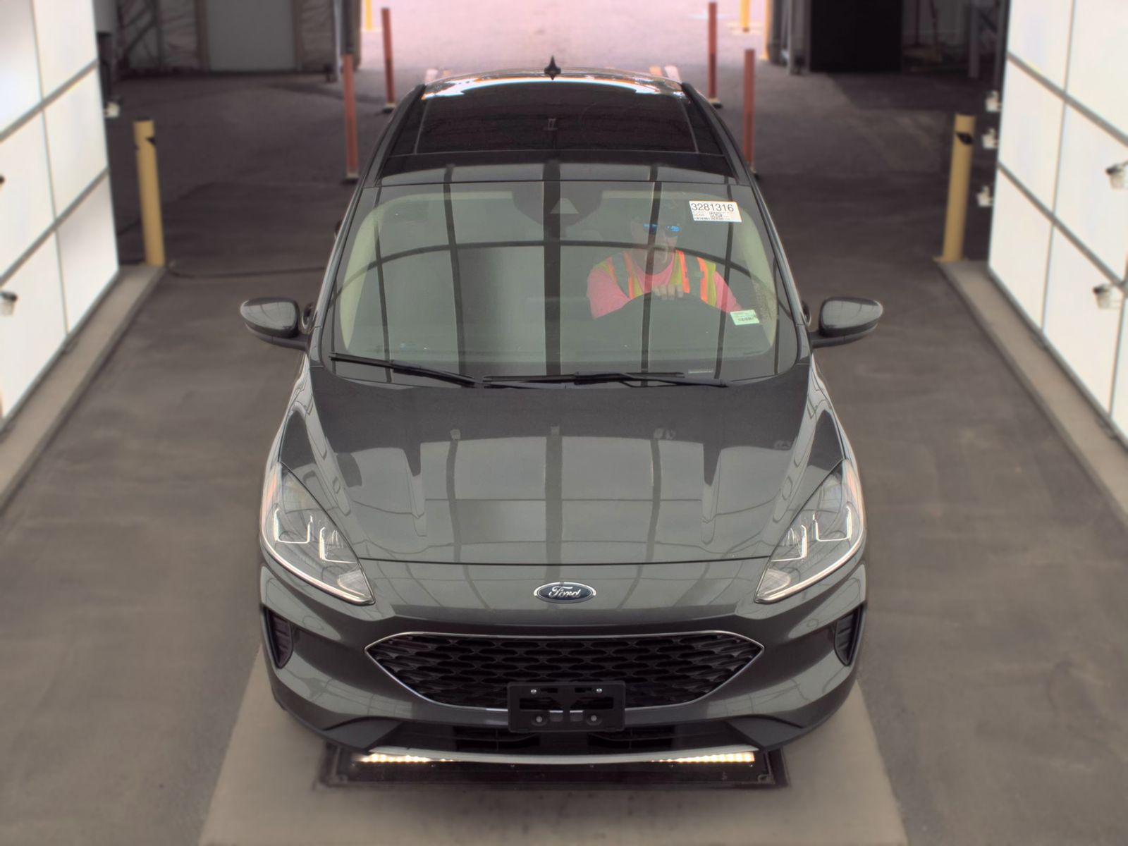 FORD ESCAPE - 3