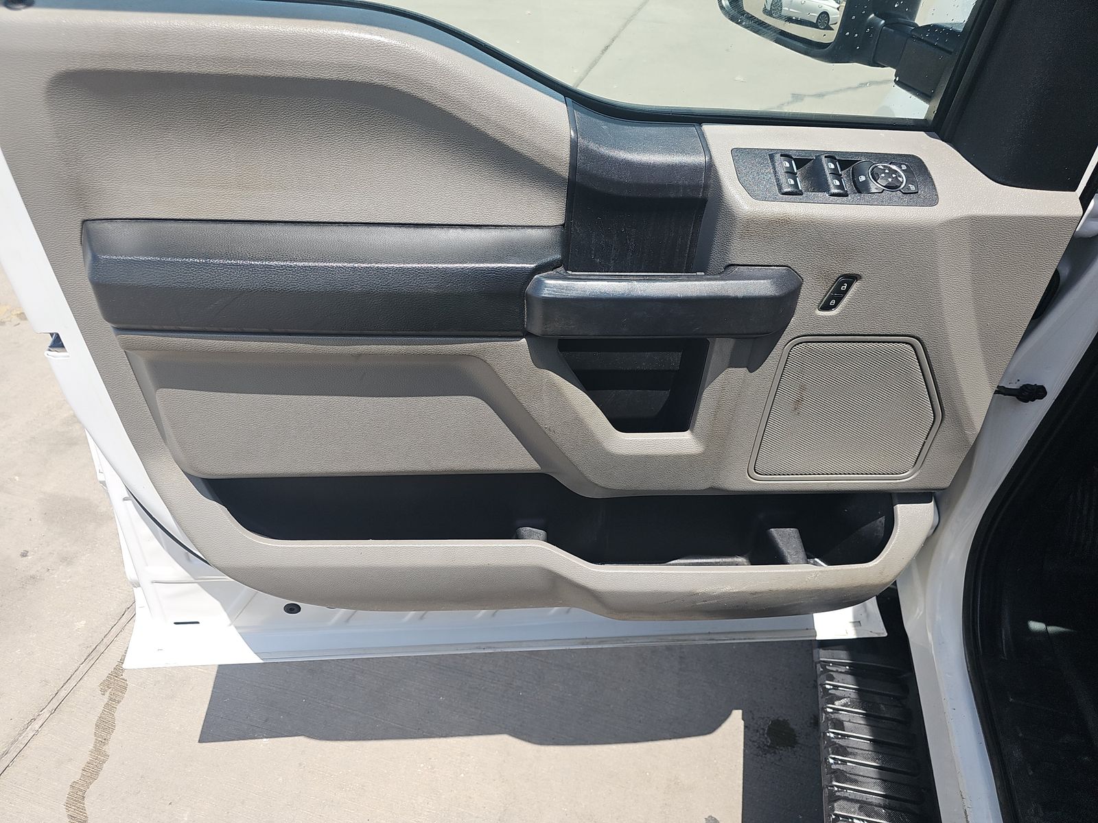 FORD F-150 - 10