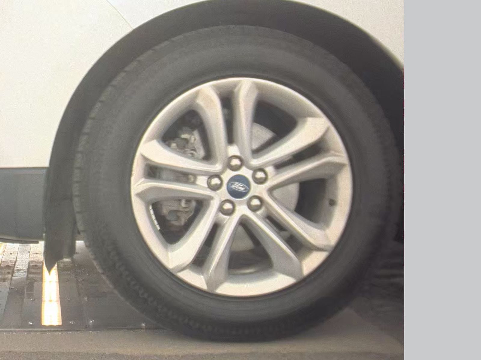FORD EDGE - 10