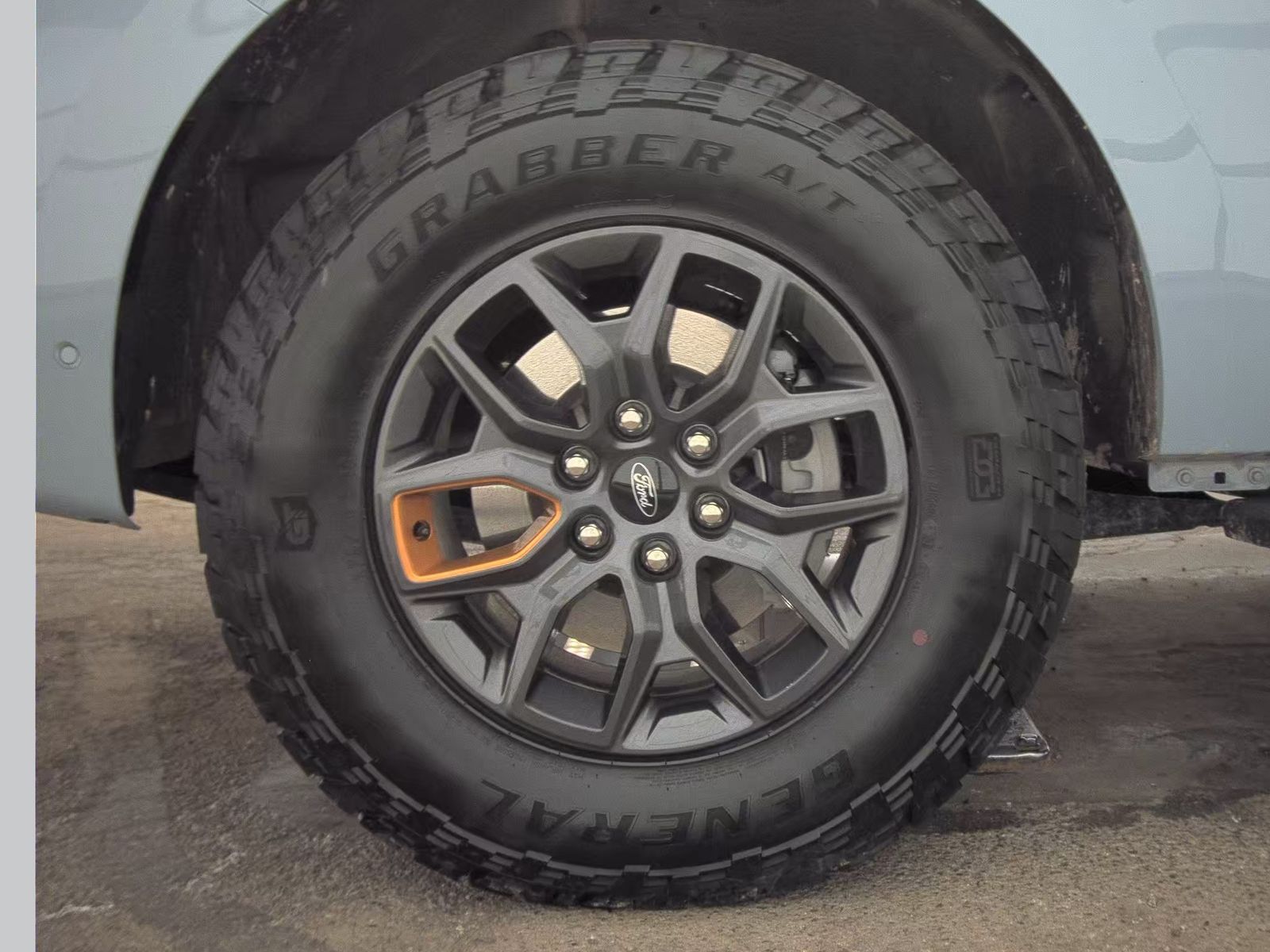 FORD EXPEDITION - 10