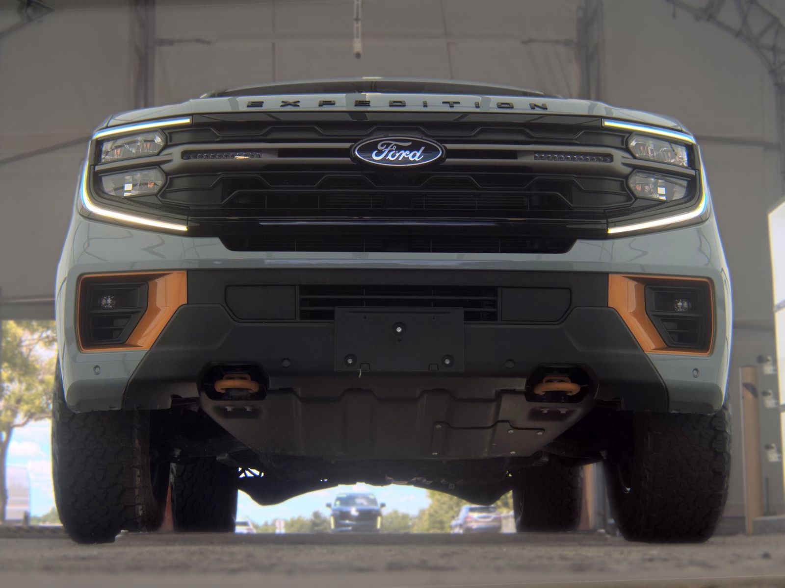 FORD EXPEDITION - 4