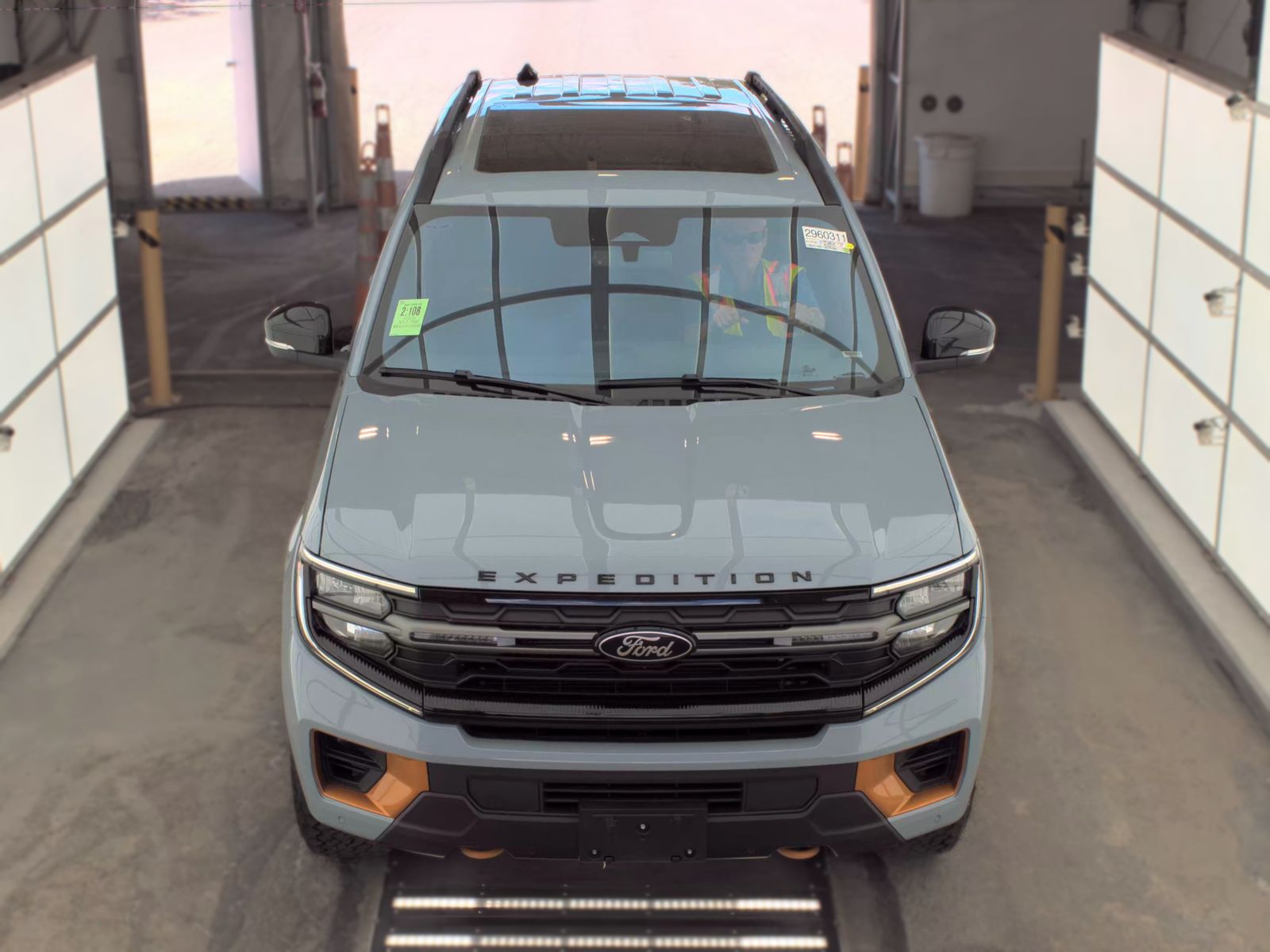 FORD EXPEDITION - 3