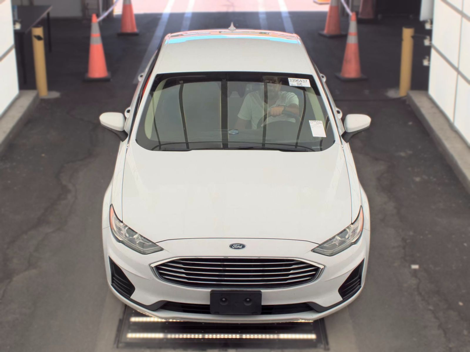 FORD FUSION - 3