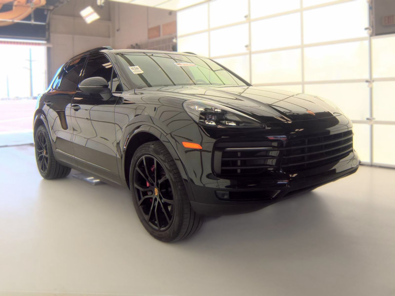 PORSCHE CAYENNE - 5