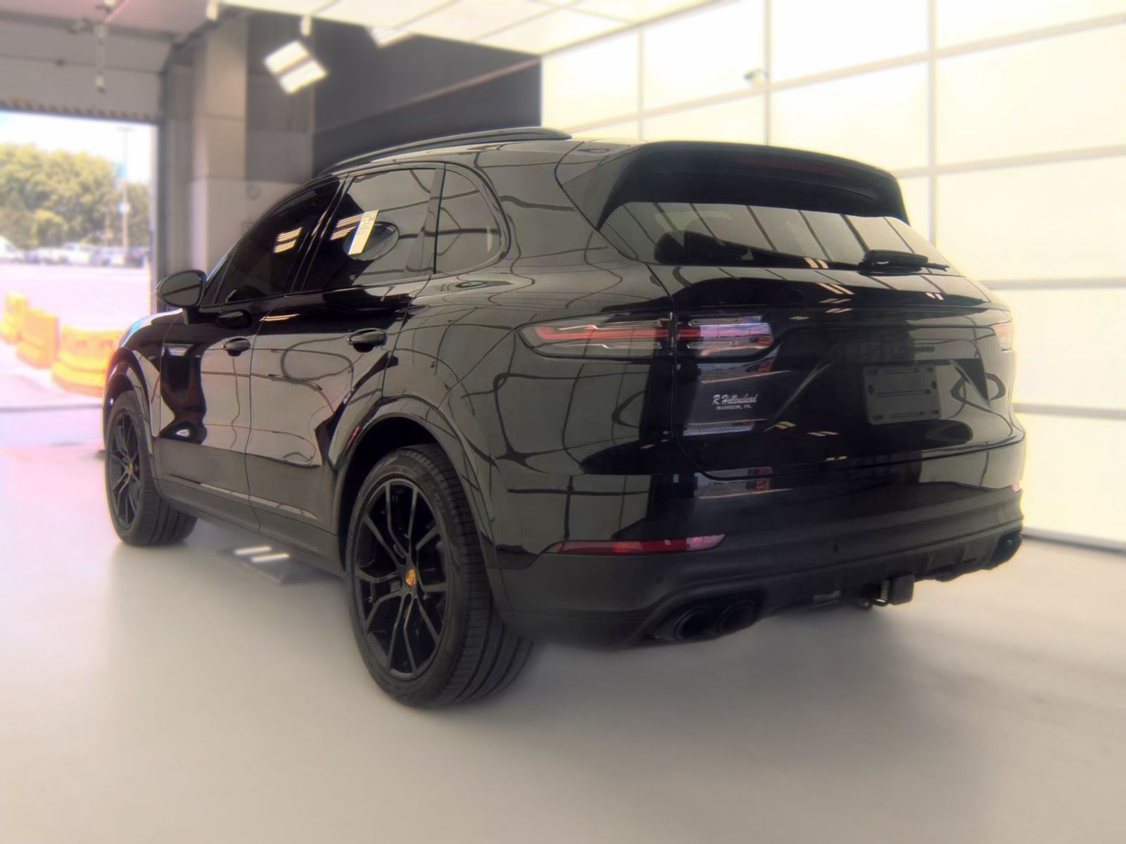 PORSCHE CAYENNE - 9