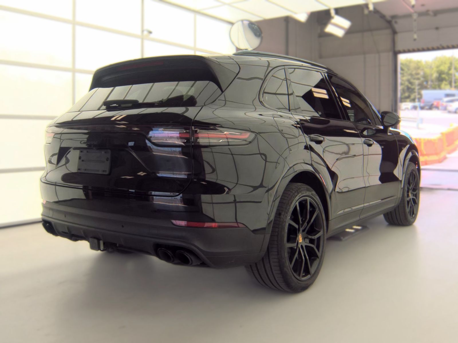 PORSCHE CAYENNE - 6