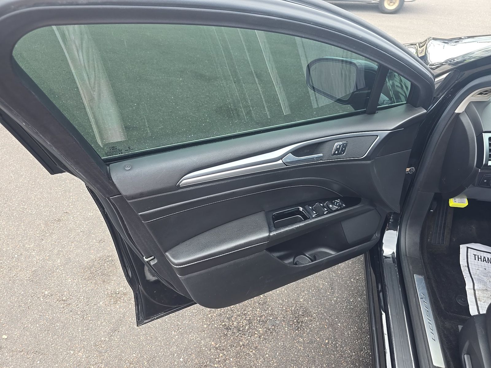 FORD FUSION - 10