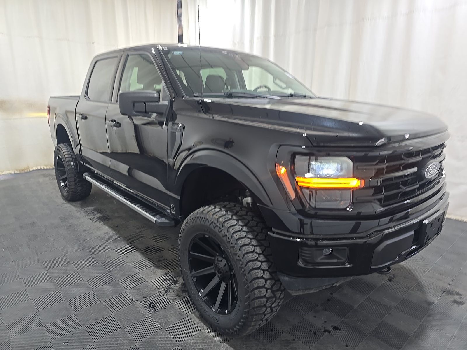 FORD F-150 - 4