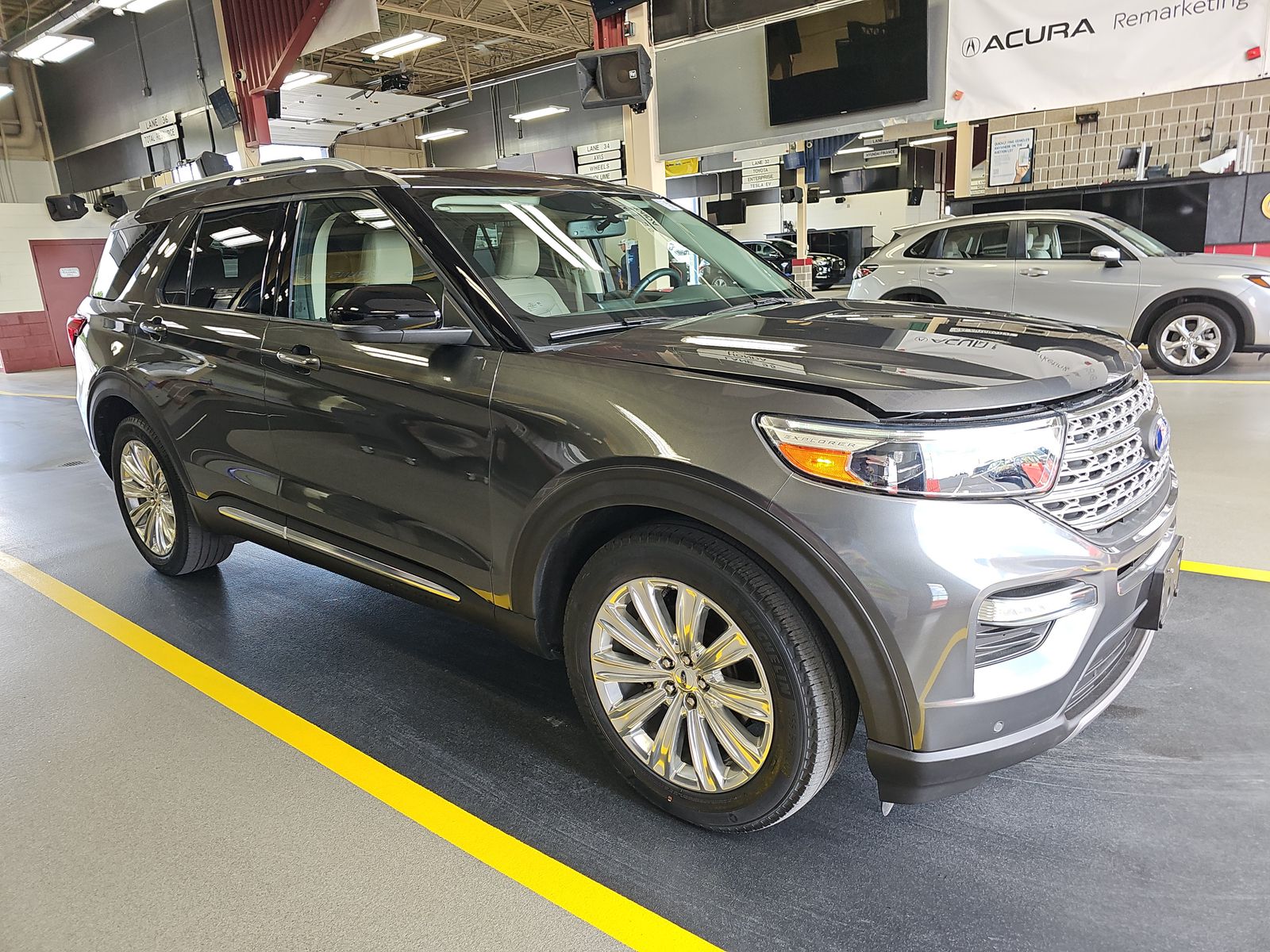 FORD EXPLORER - 4