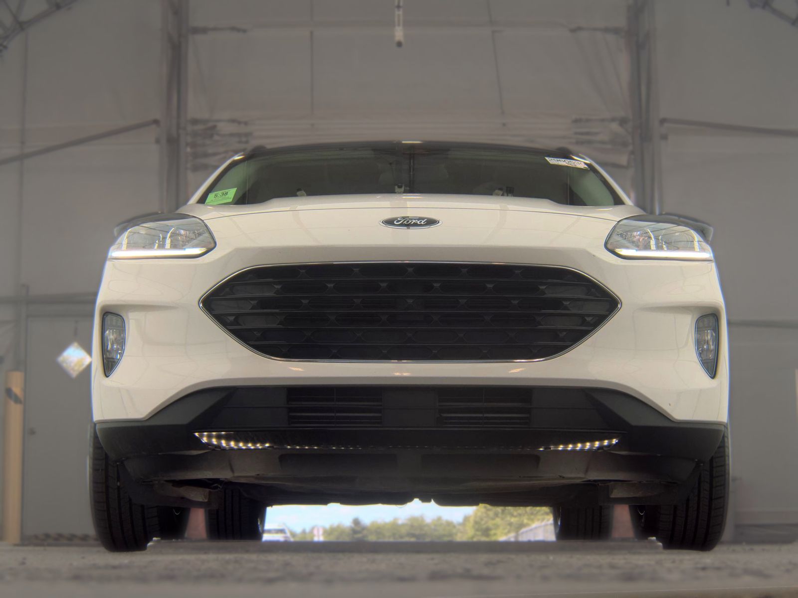 FORD ESCAPE - 4