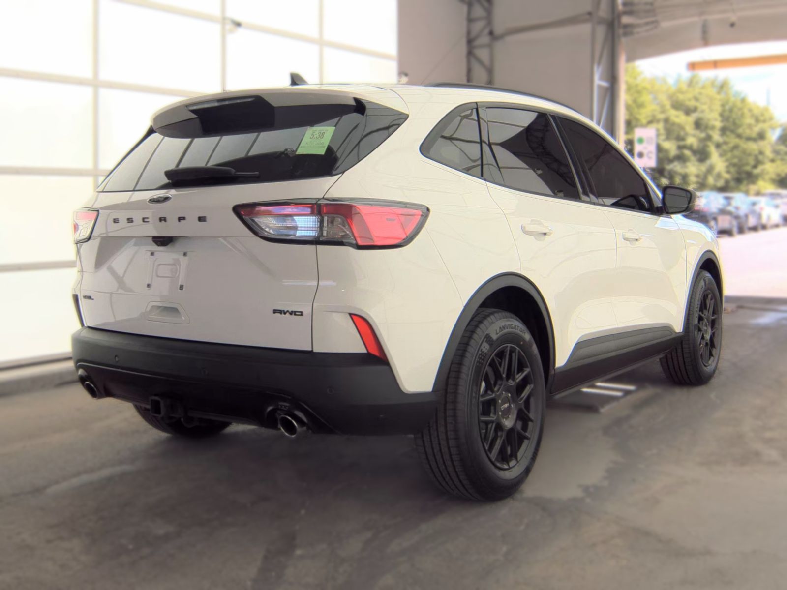 FORD ESCAPE - 6
