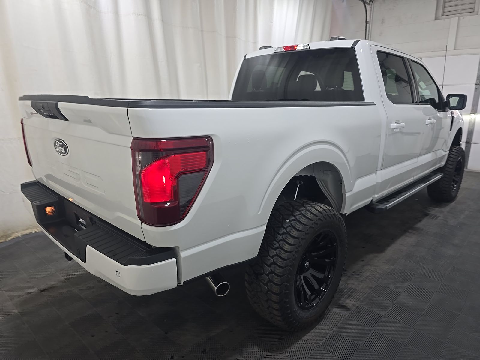 2025 Ford F-150 XLT AWD