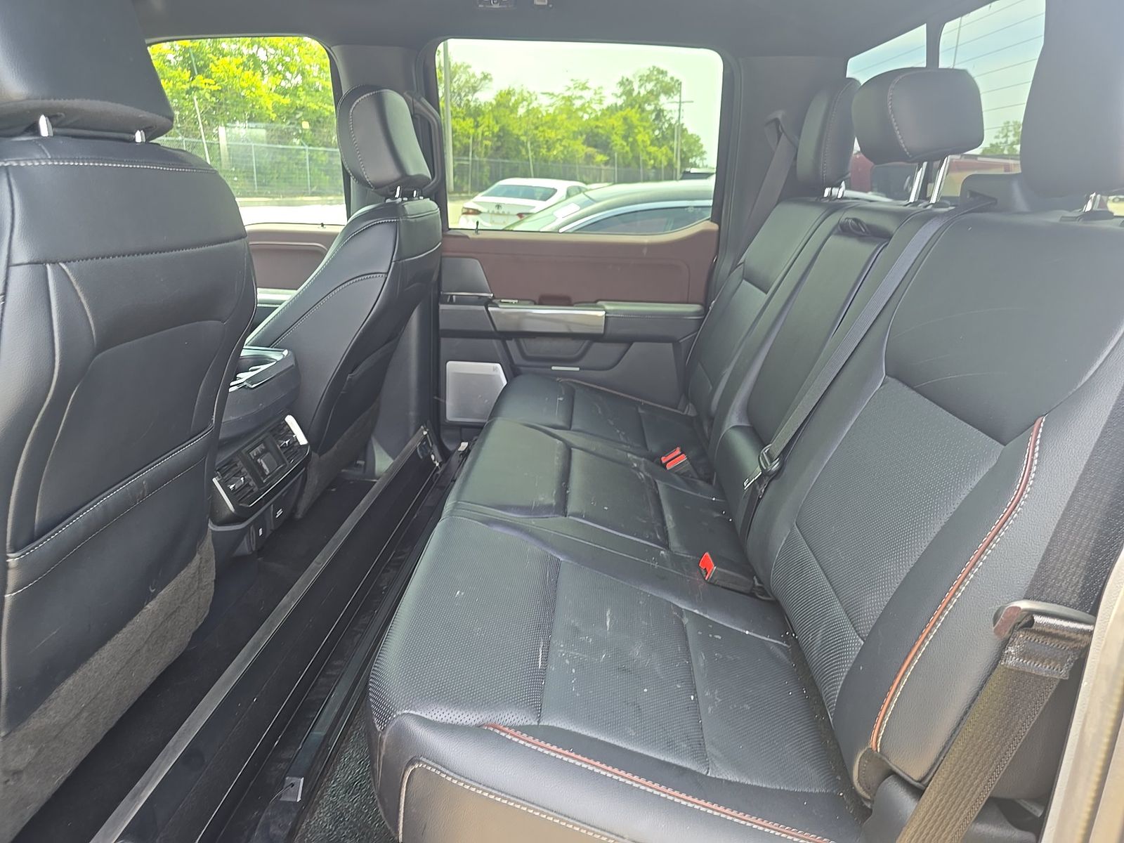 2023 Ford F-150 Lariat AWD