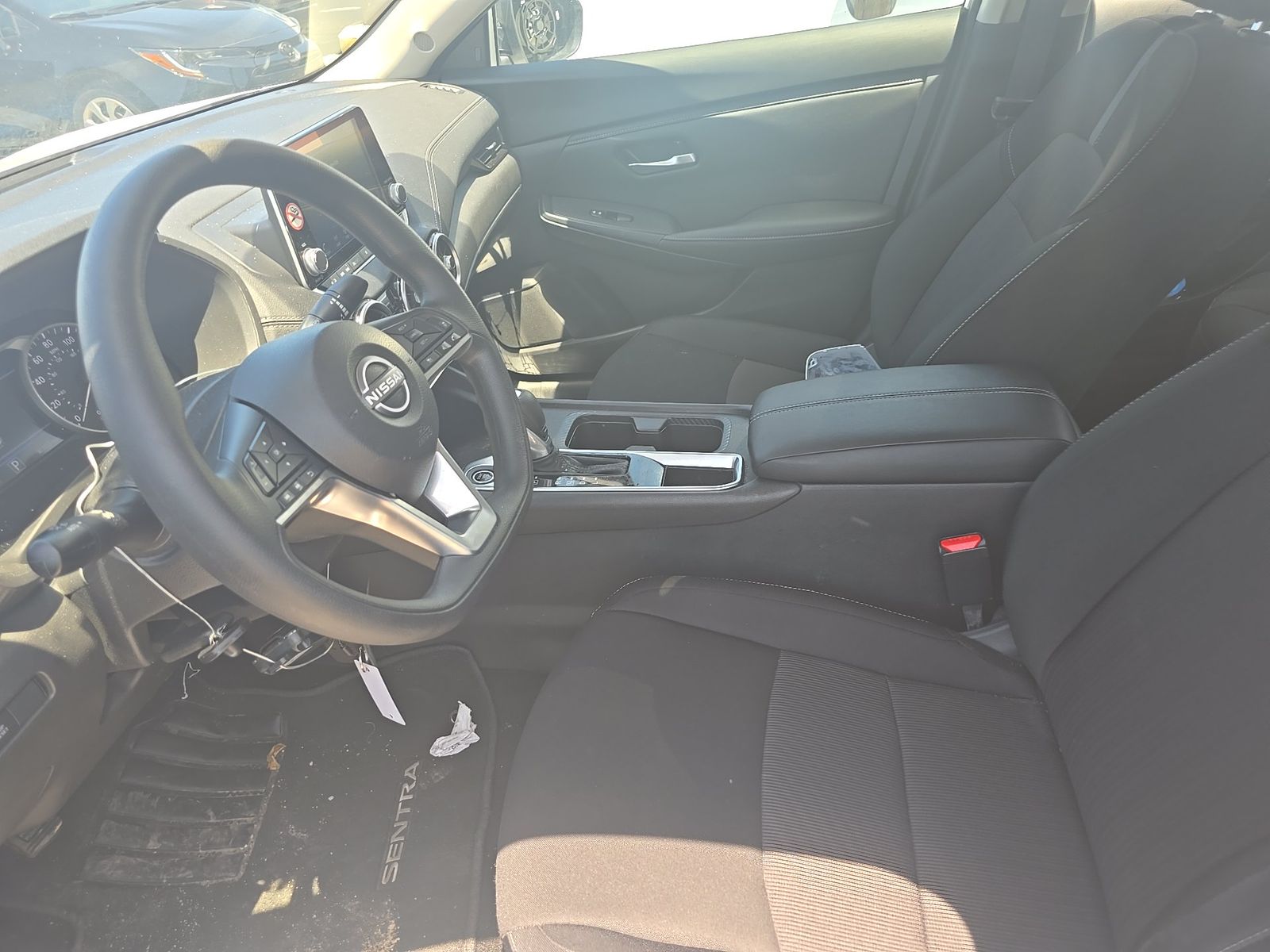 NISSAN SENTRA - 8