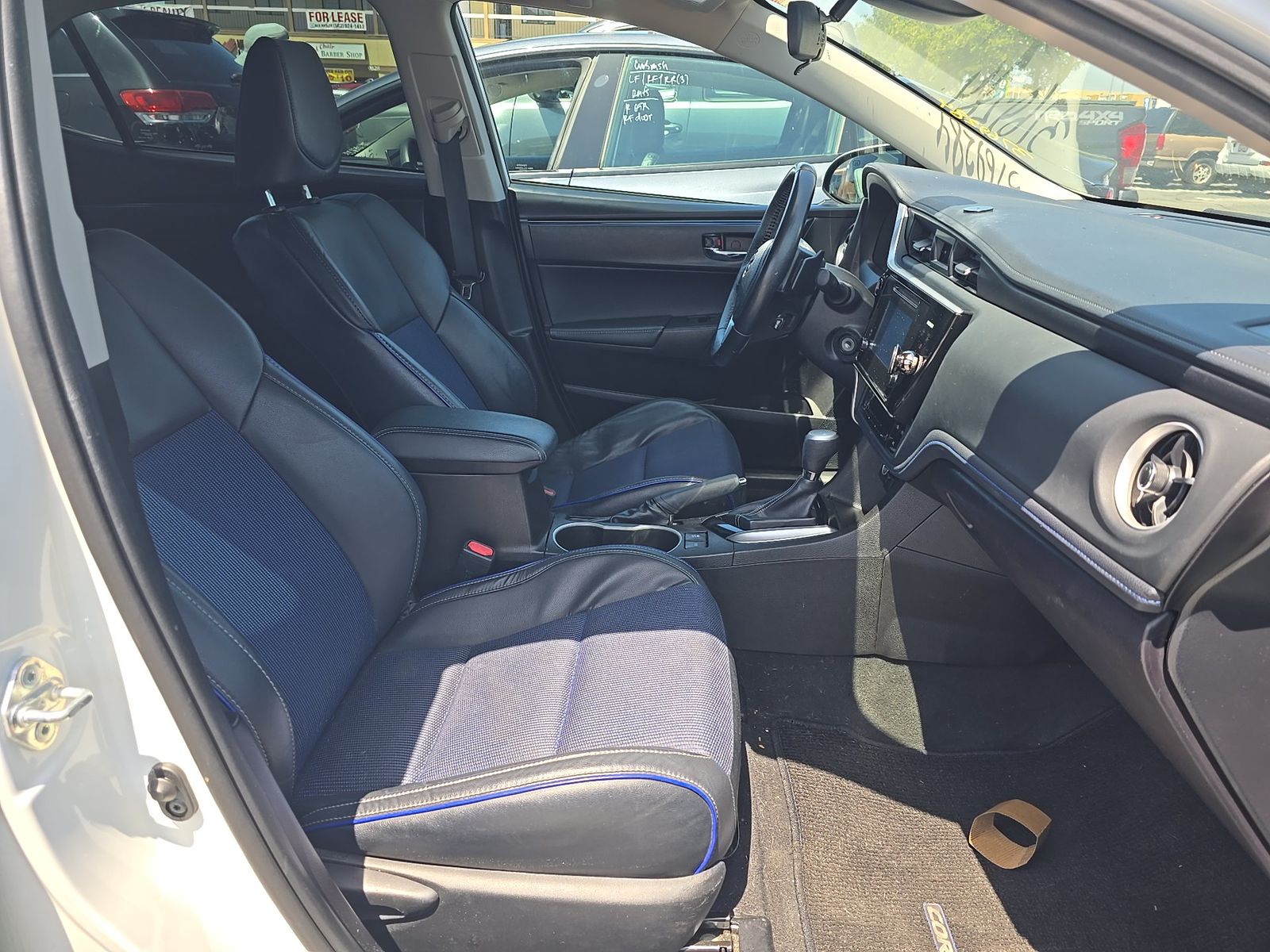 TOYOTA COROLLA - 9