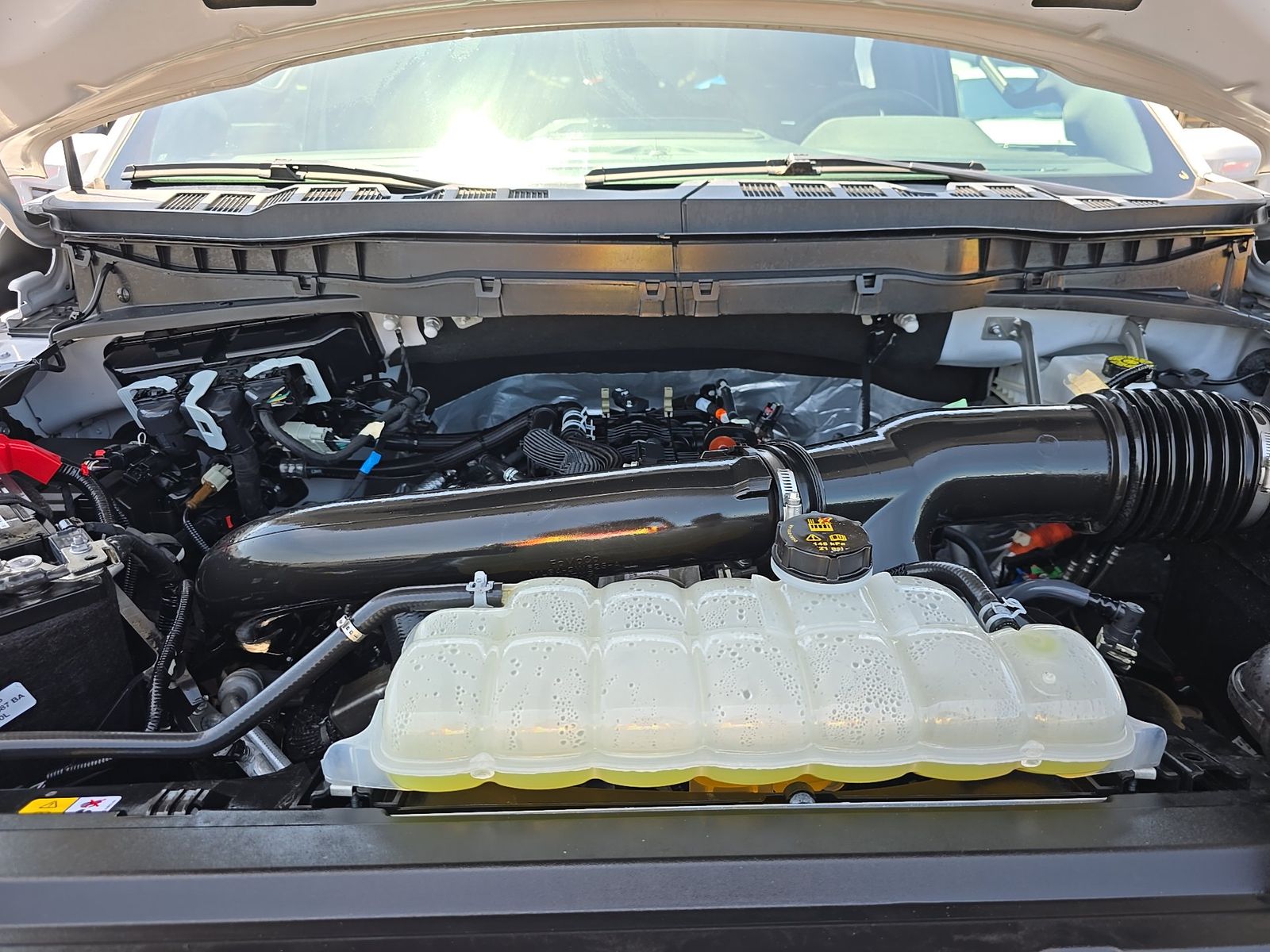 2025 Ford F-150 Platinum AWD