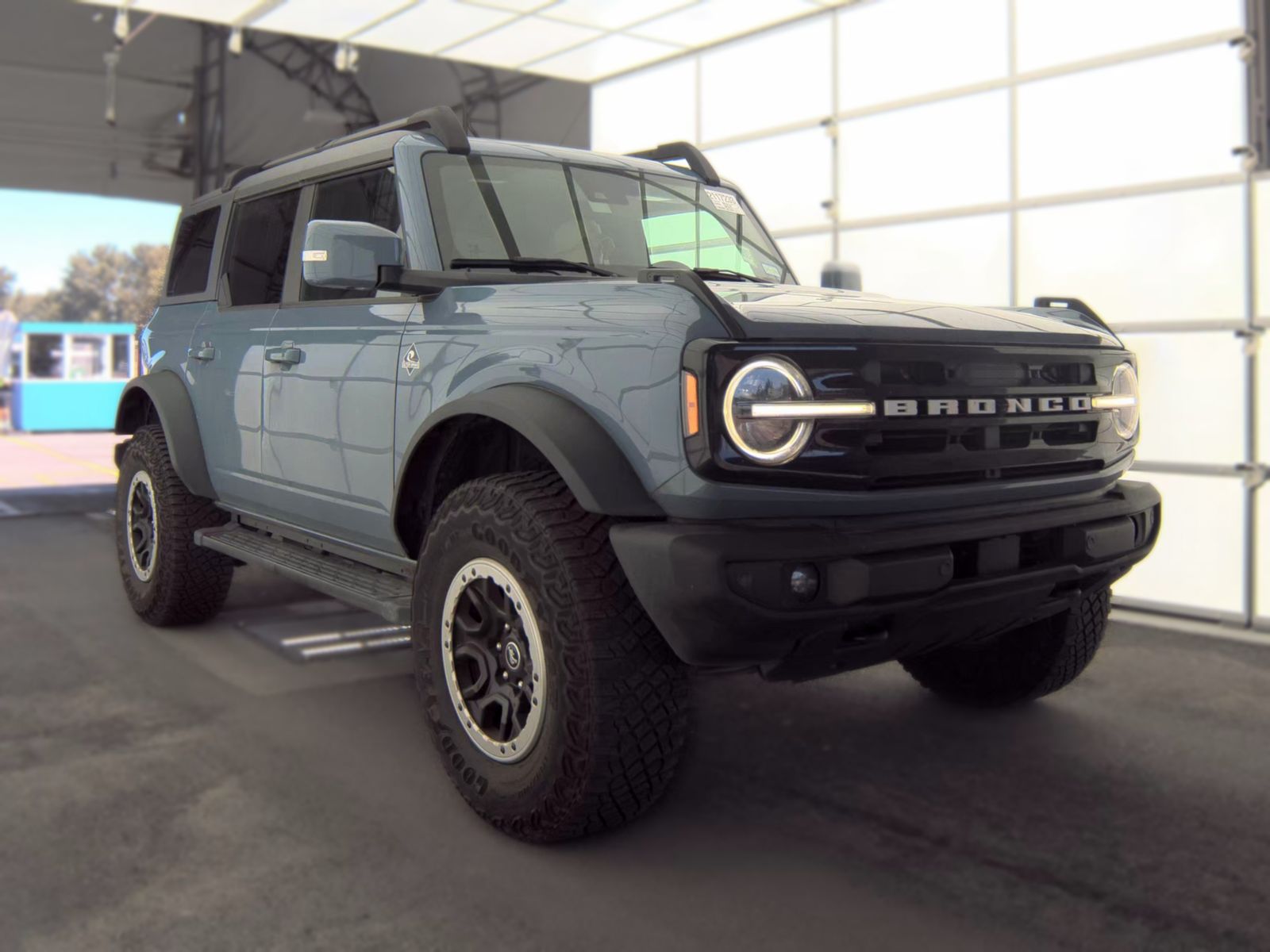 FORD BRONCO - 5