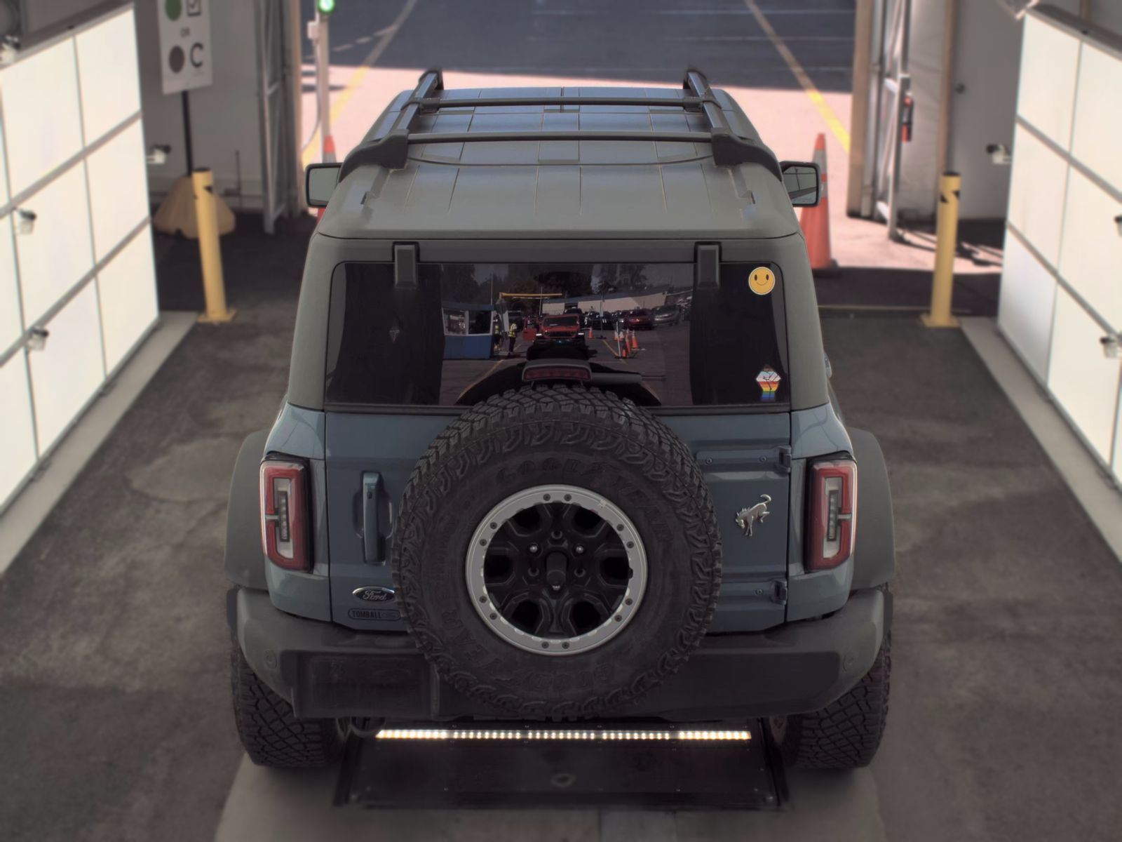 FORD BRONCO - 7