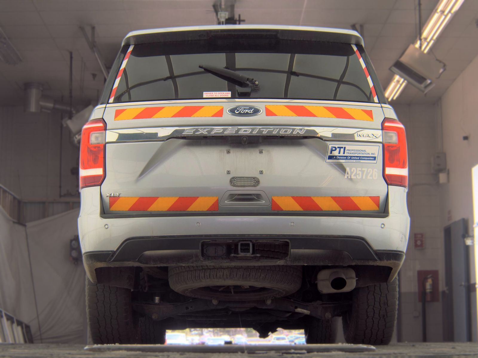 FORD EXPEDITION MAX - 8