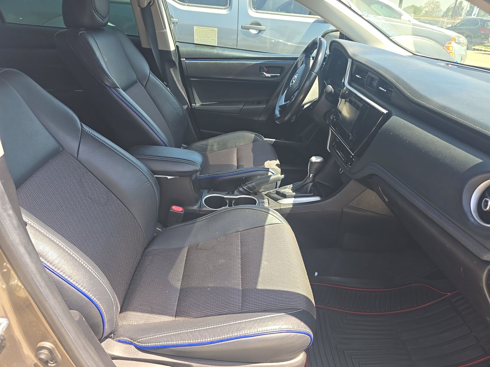 TOYOTA COROLLA - 9