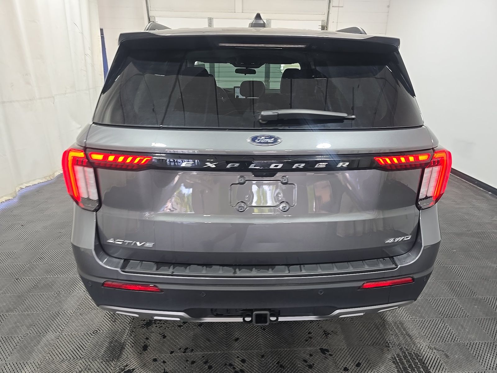 FORD EXPLORER - 6